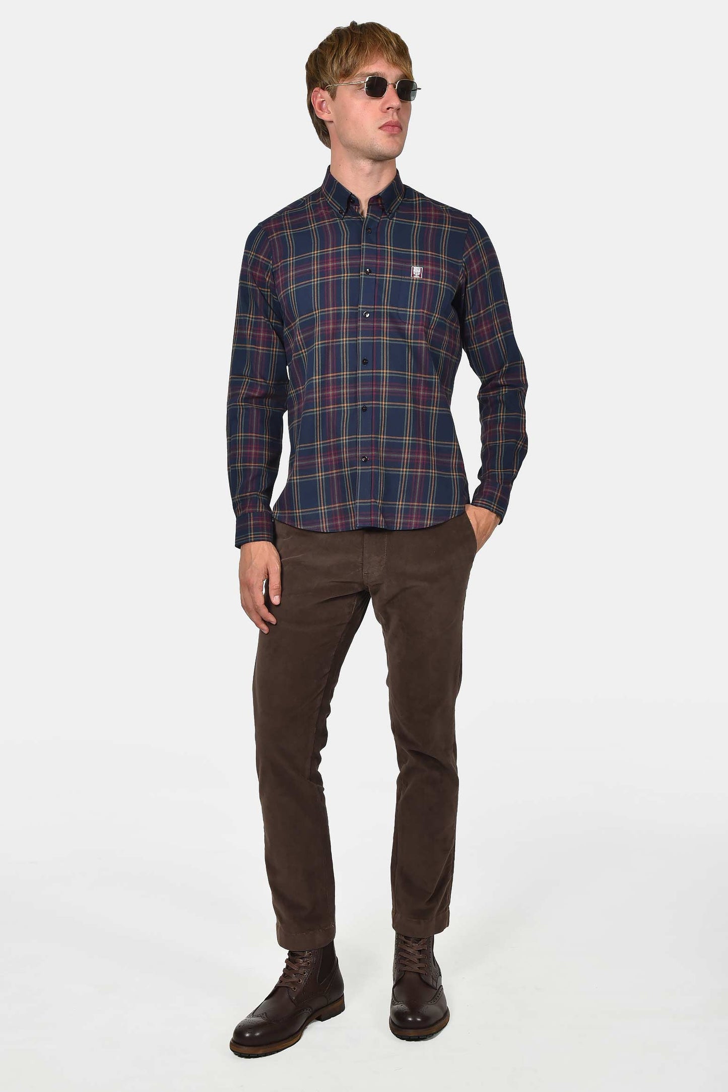 ανδρικό-καρό-πουκάμισο-custom-fit-από-100%-βαμβάκι-αναπνεύσιμο-ύφασμα-για-άνεση-όλη-μέρα