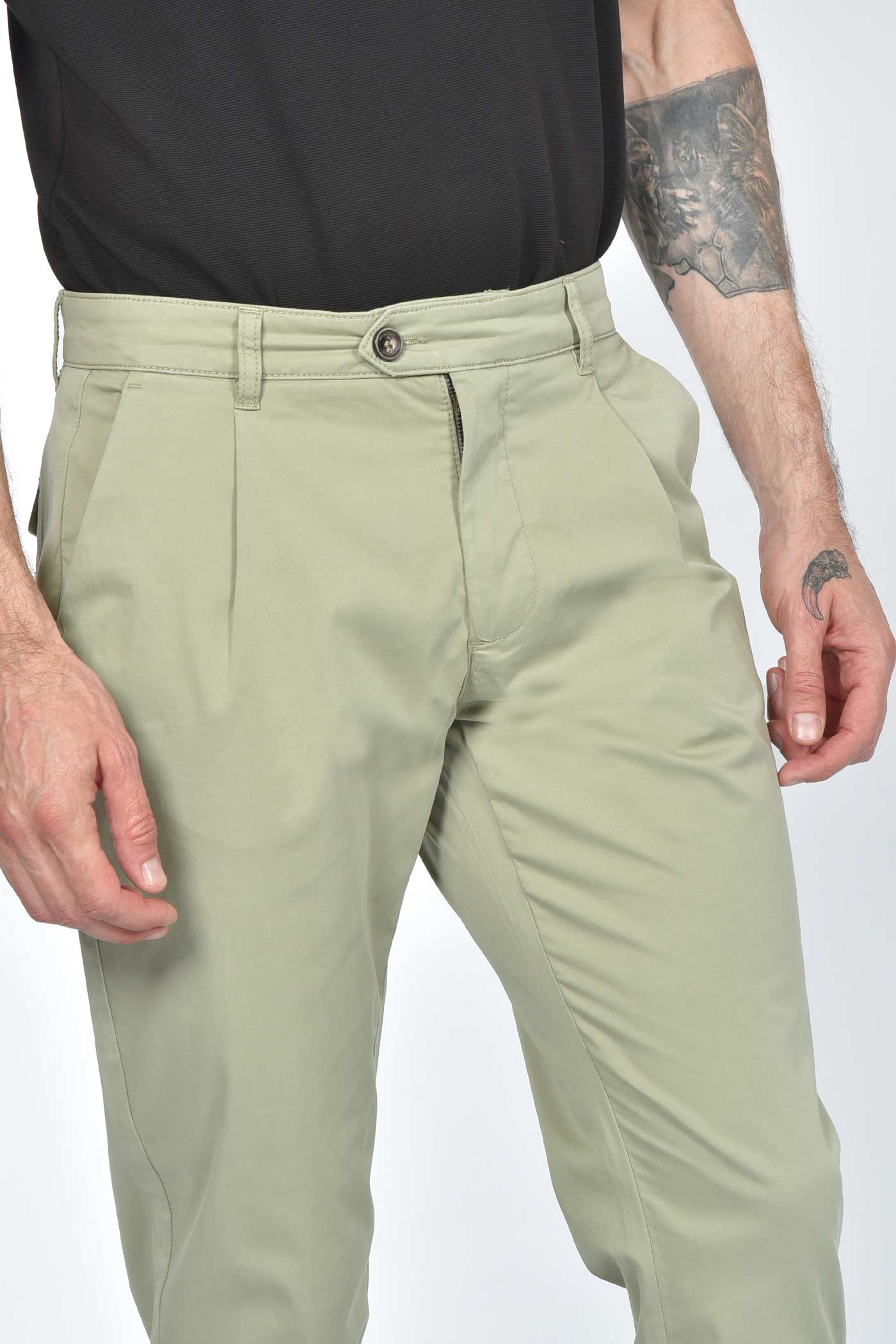 Ανδρικό Βαμβακερό Παντελόνι Με Πιέτα Slim Fit