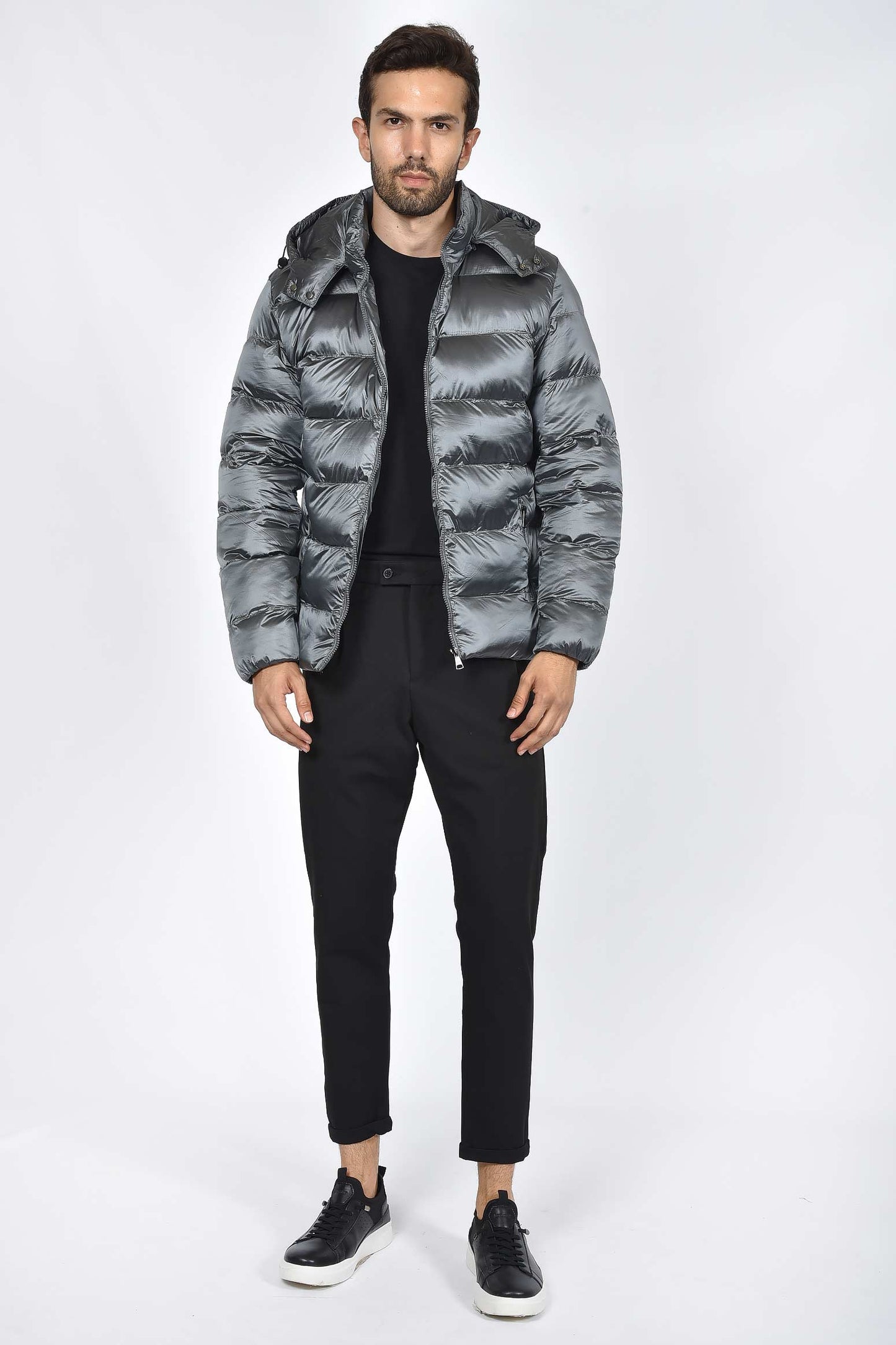 ανδρικό-γυαλιστερό-καπιτονέ-μπουφάν