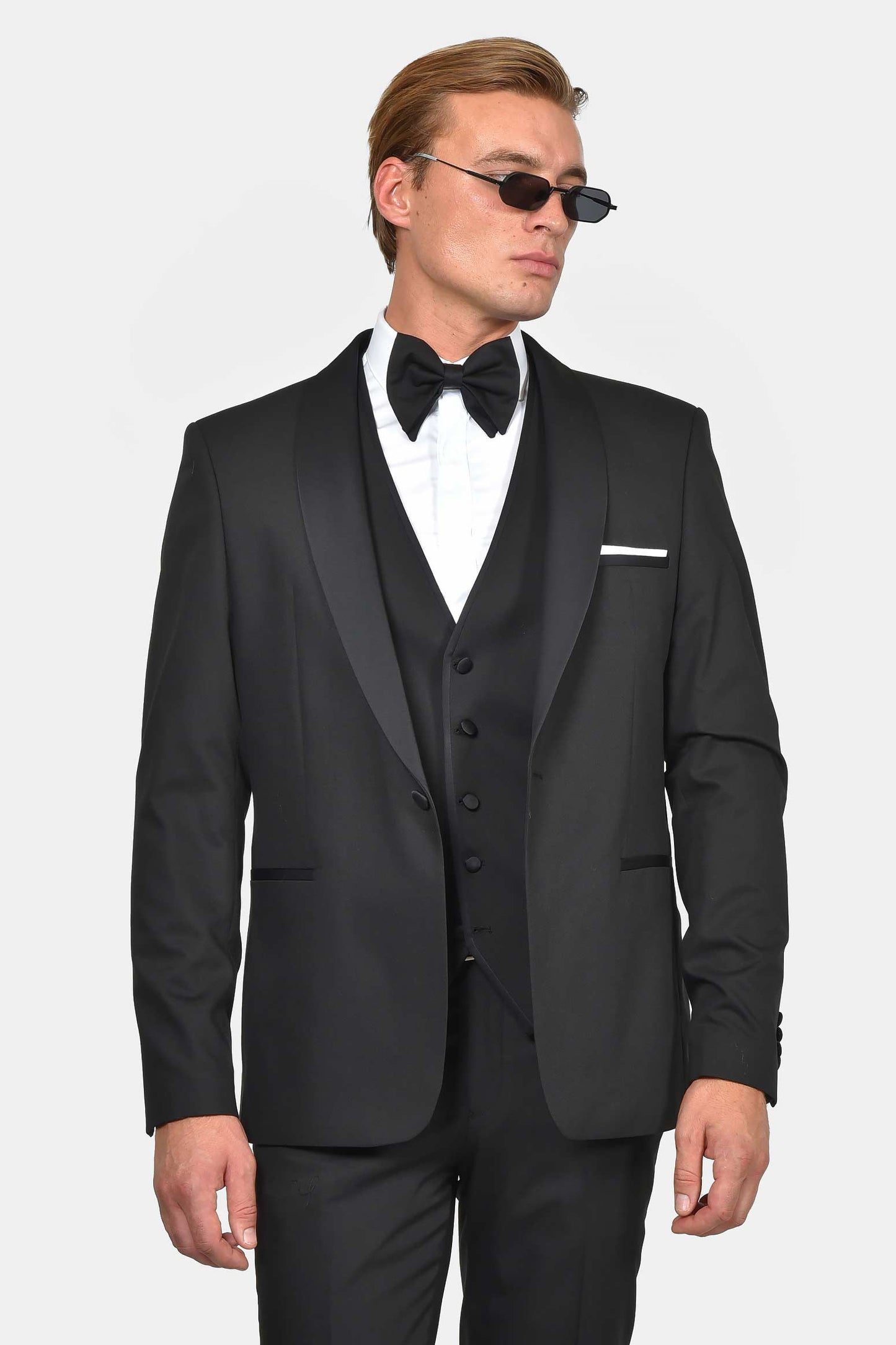 ανδρικό-κοστούμι-γαμπρού-slim-fit