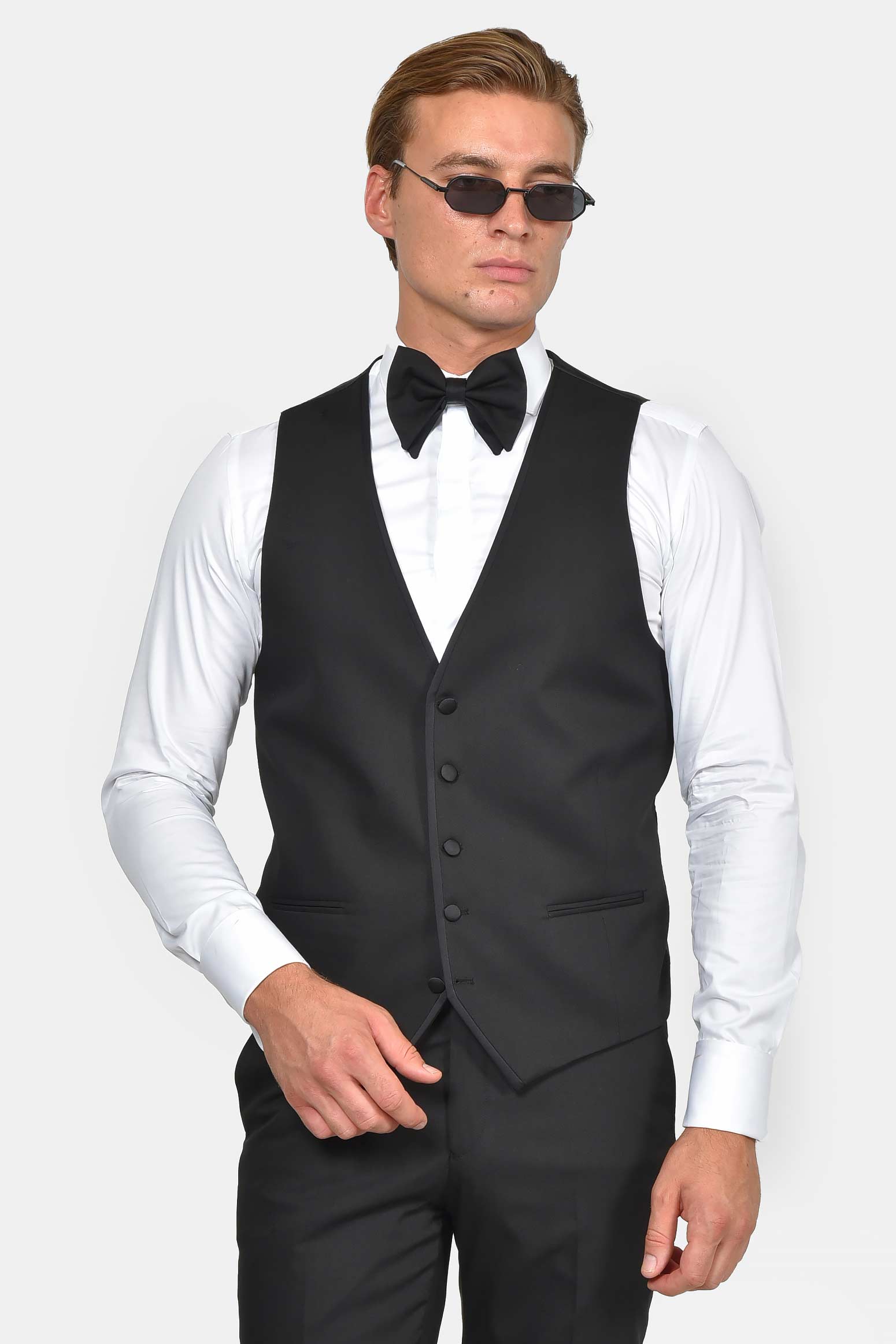 ανδρικό-κοστούμι-γαμπρού-slim-fit