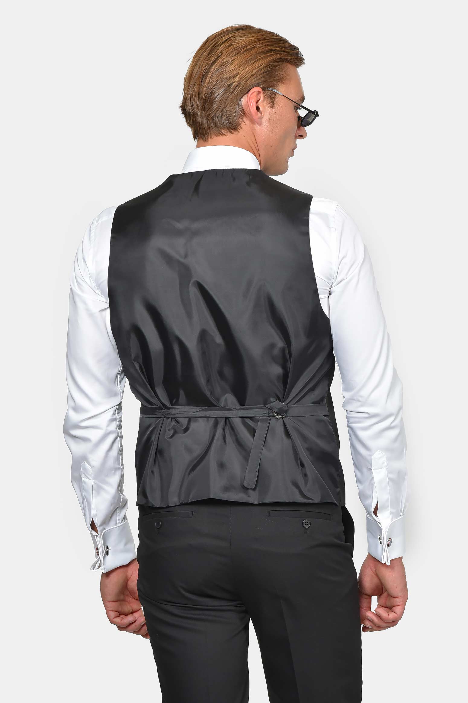 ανδρικό-κοστούμι-γαμπρού-slim-fit