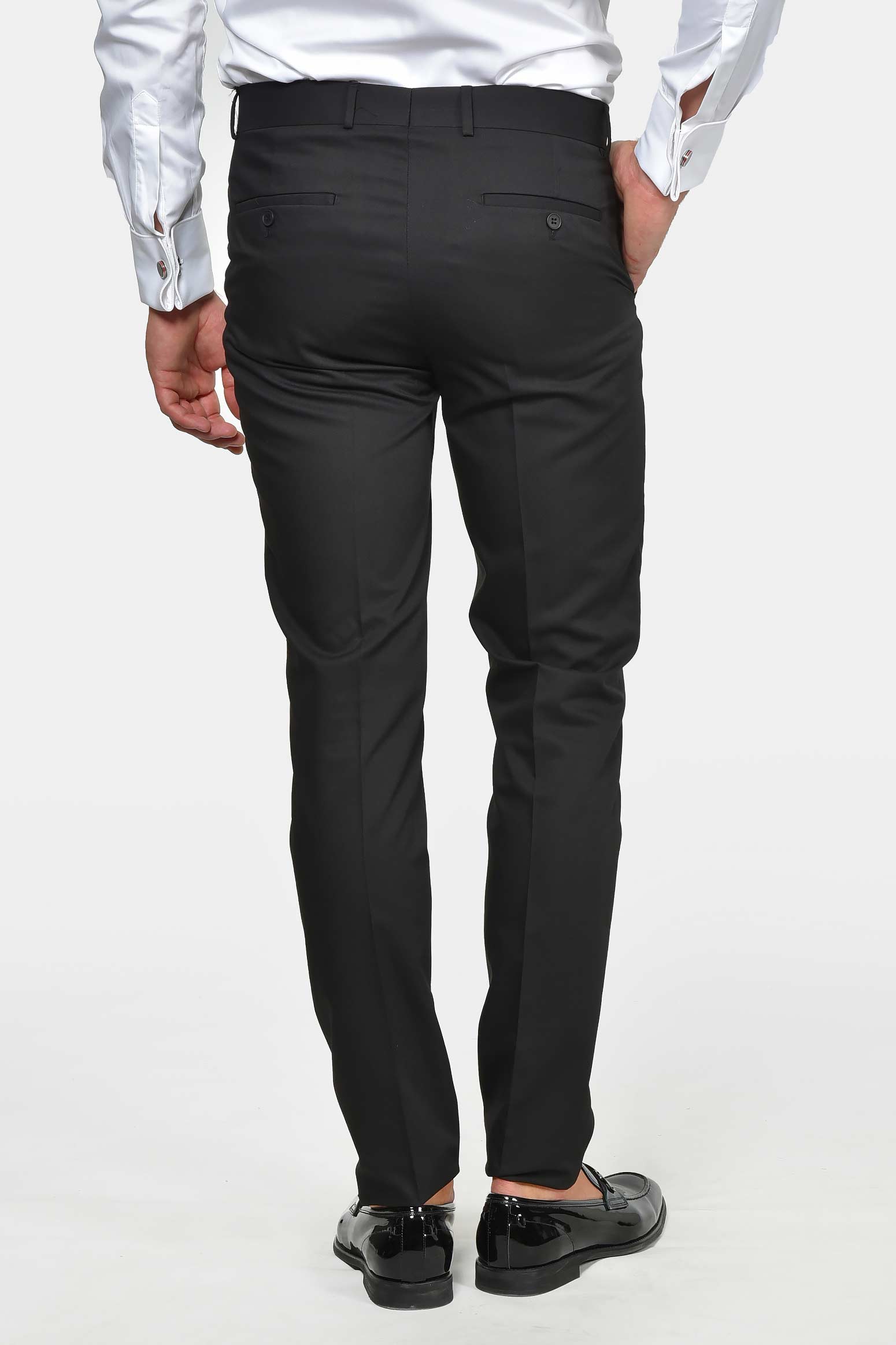 ανδρικό-κοστούμι-γαμπρού-slim-fit