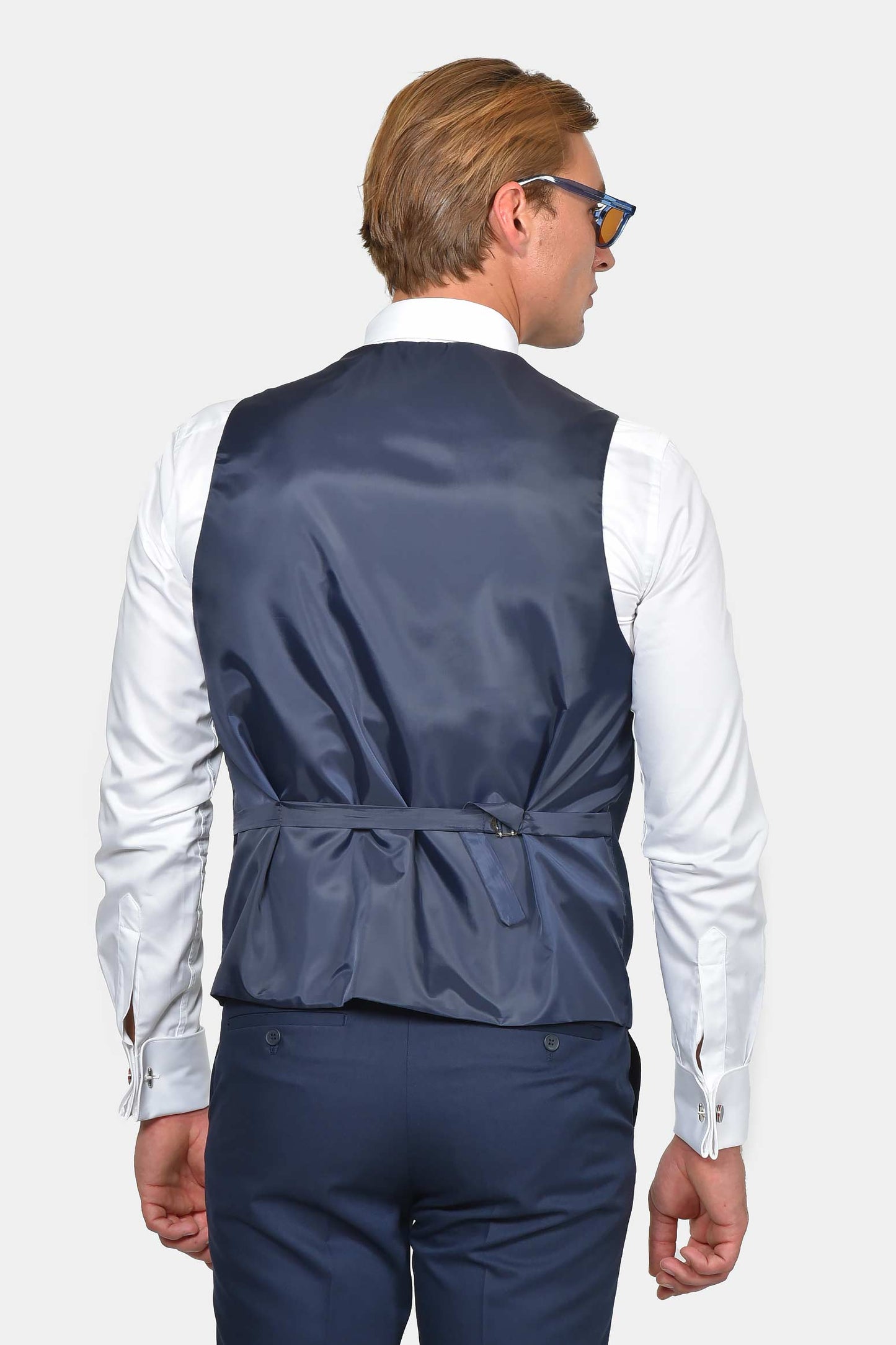 ανδρικό-κοστούμι-γαμπρού-slim-fit