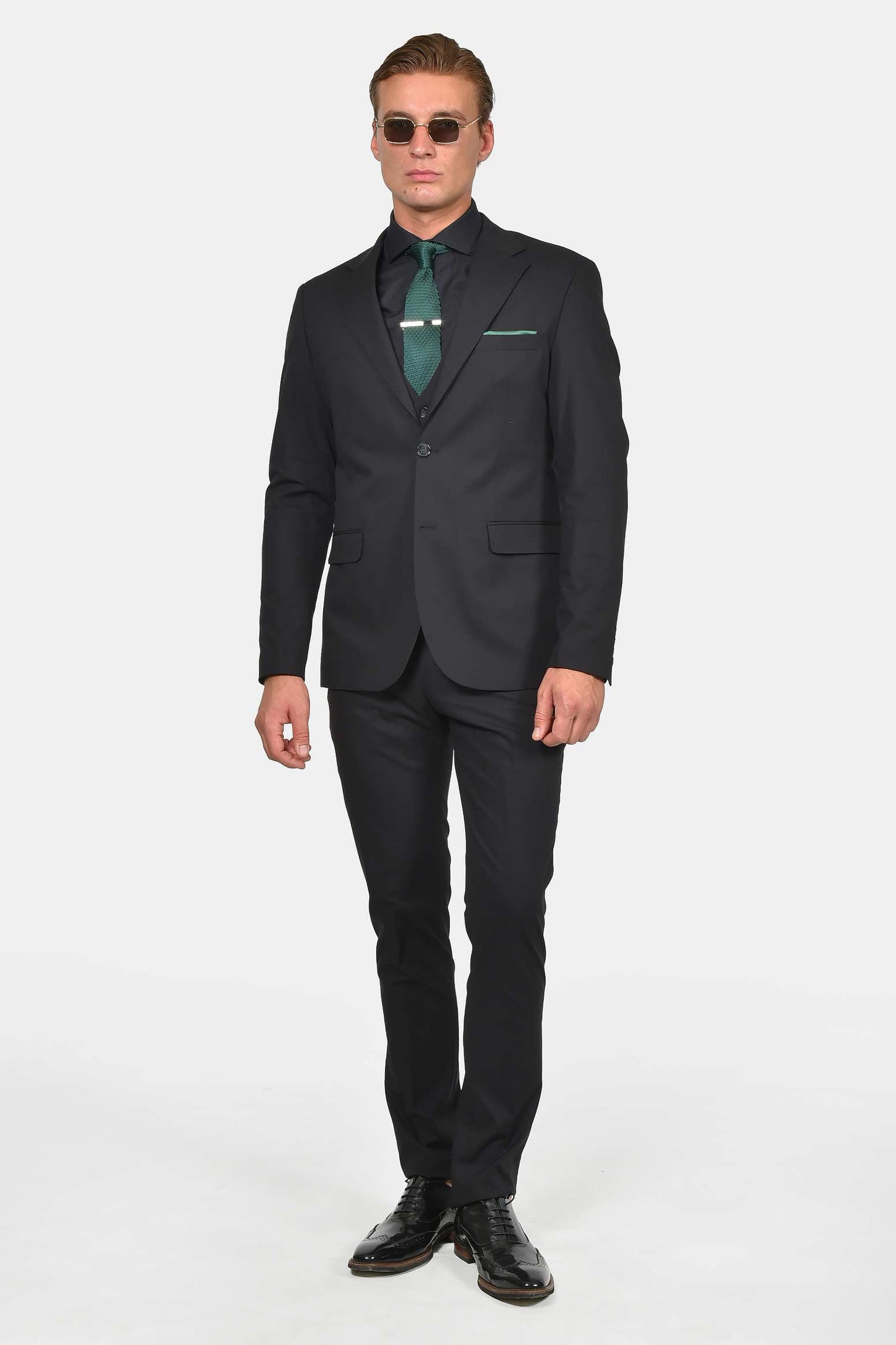 ανδρικό-κοστούμι-με-γιλέκο-normal-fit-άνεση-εύκολη-φροντίδα