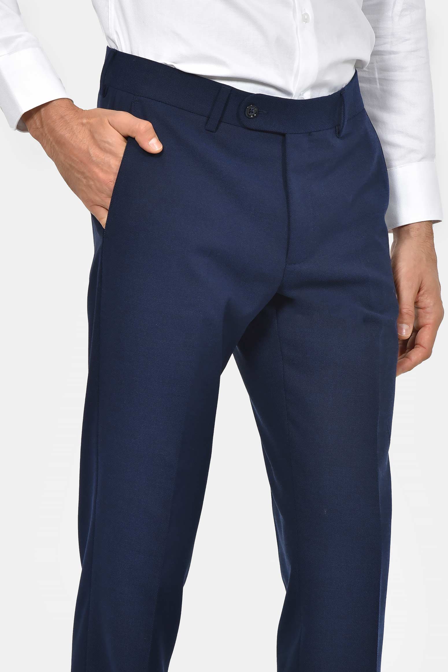 ανδρικό-κοστούμι-με-γιλέκο-classic-line