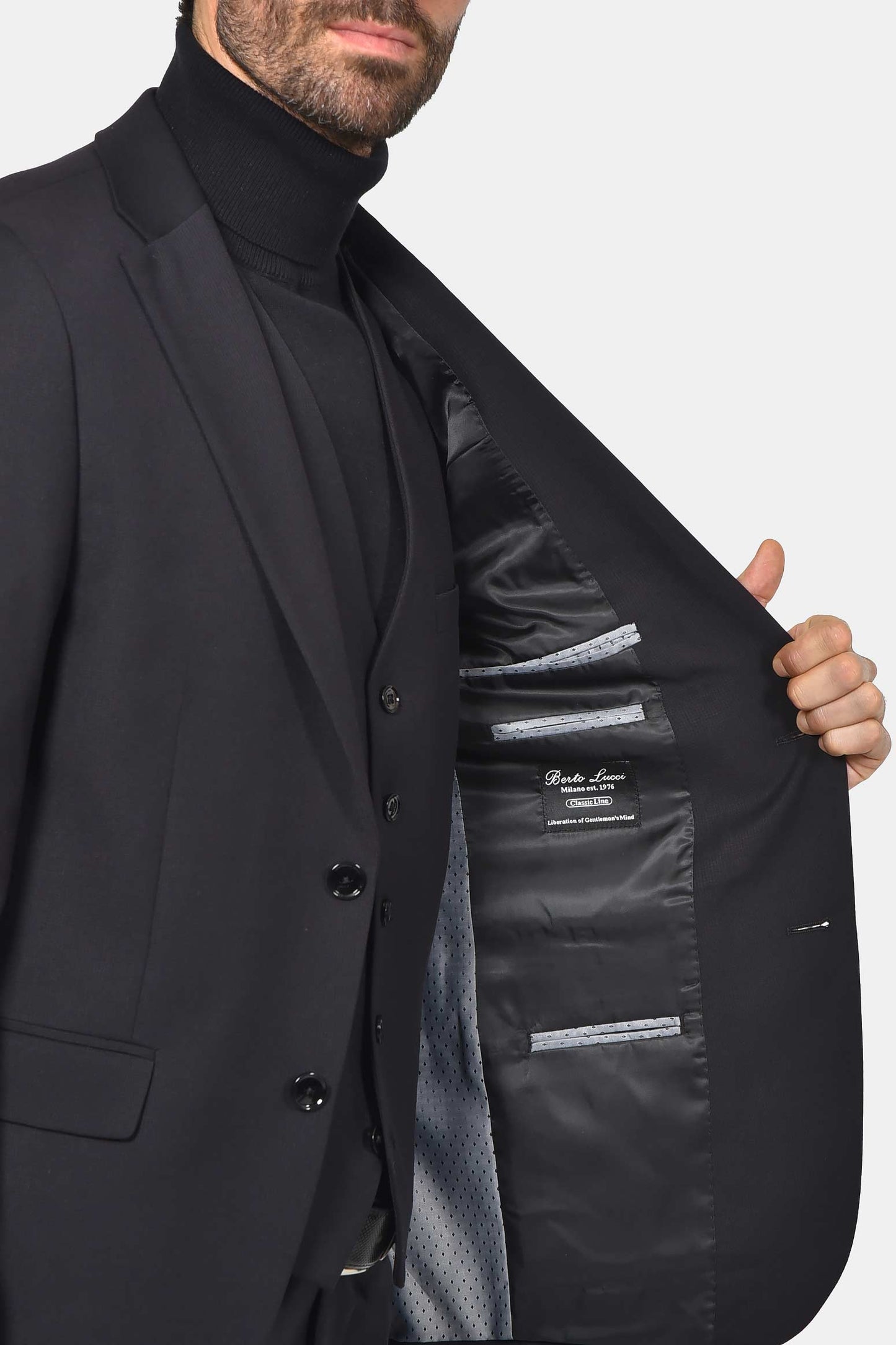 ανδρικό-κοστούμι-classic-line-με-γιλέκο