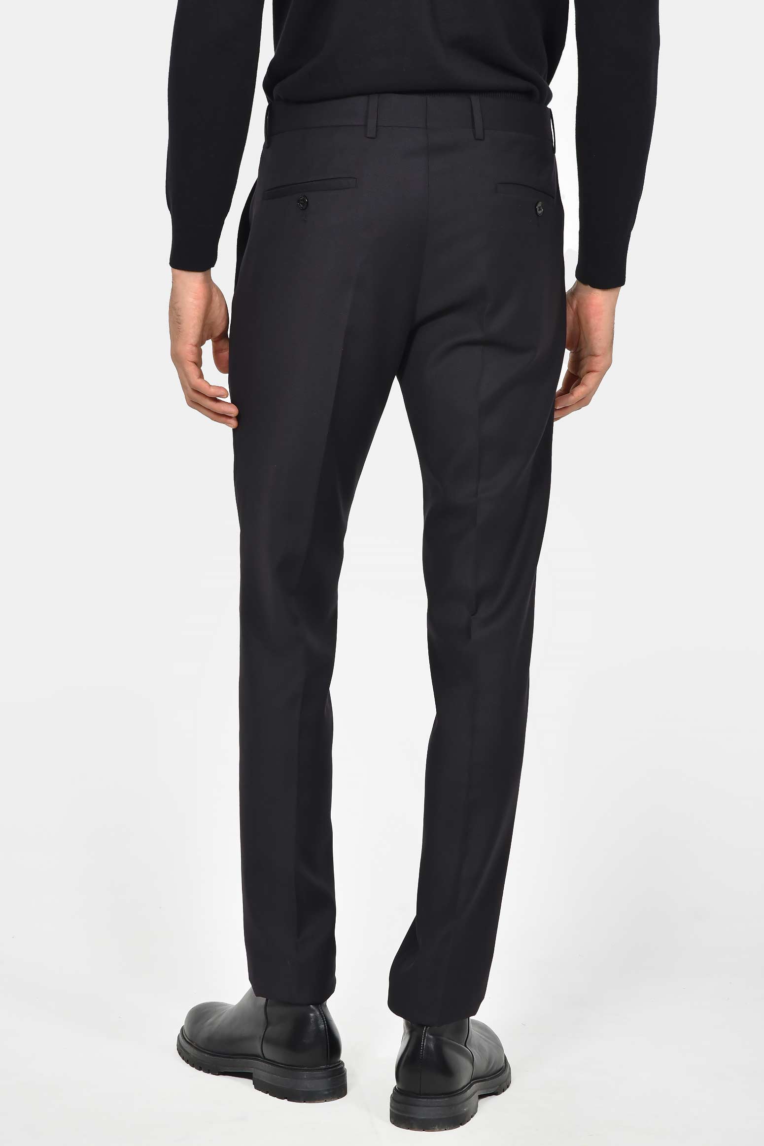 ανδρικό-κοστούμι-classic-line-με-γιλέκο