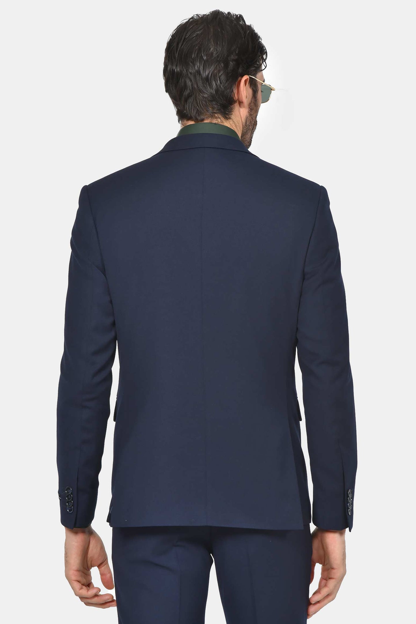 ανδρικό-κοστούμι-classic-line-με-γιλέκο