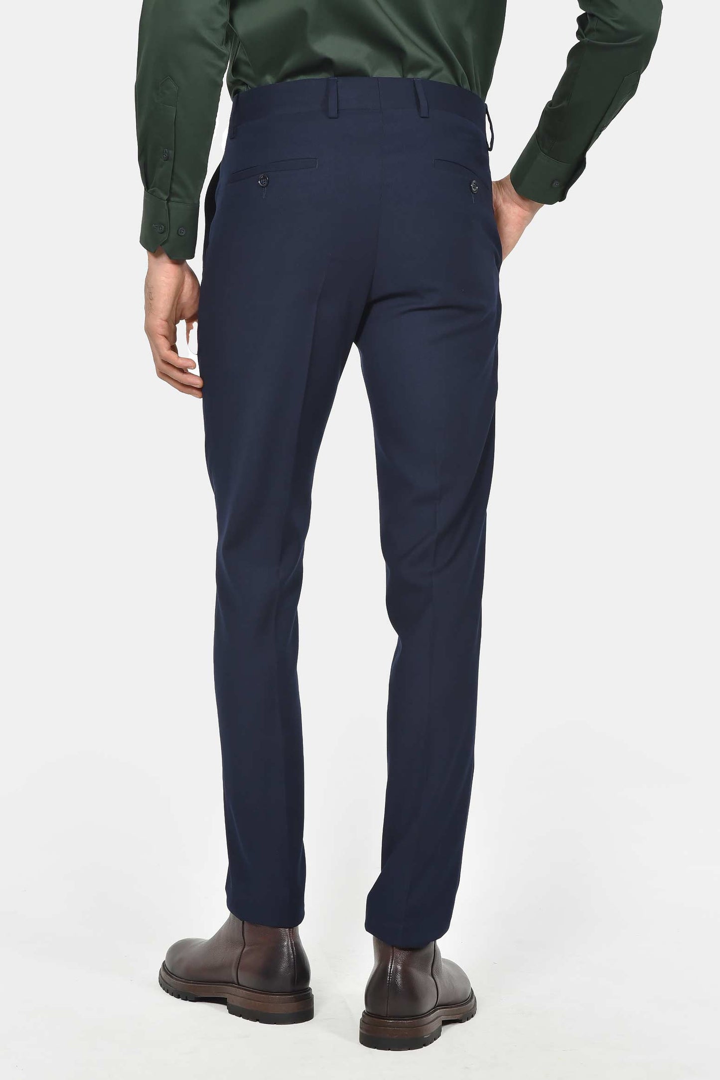 ανδρικό-κοστούμι-classic-line-με-γιλέκο