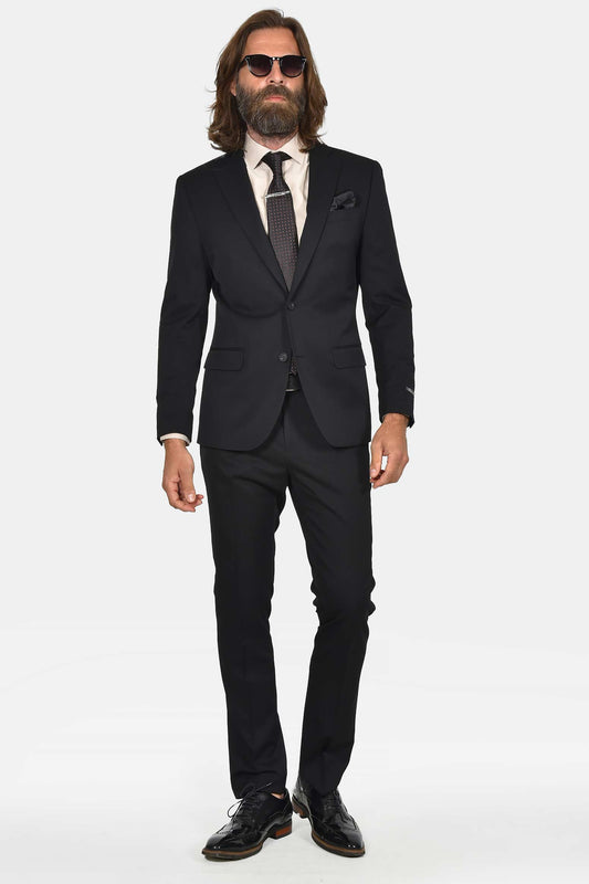 ανδρικό-κοστούμι-σε-στενή-γραμμή