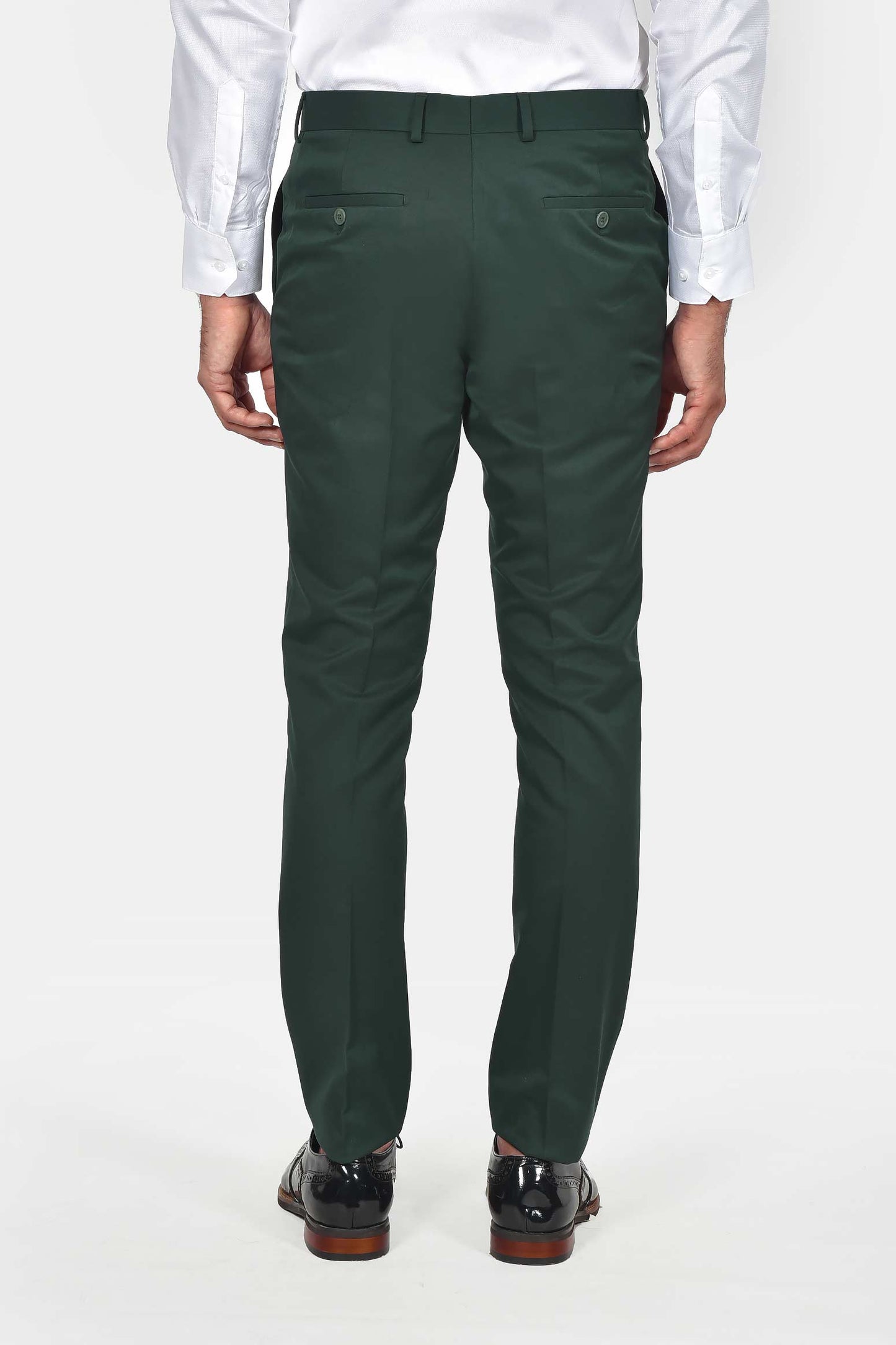 ανδρικό-κοστούμι-σε-στενή-γραμμή