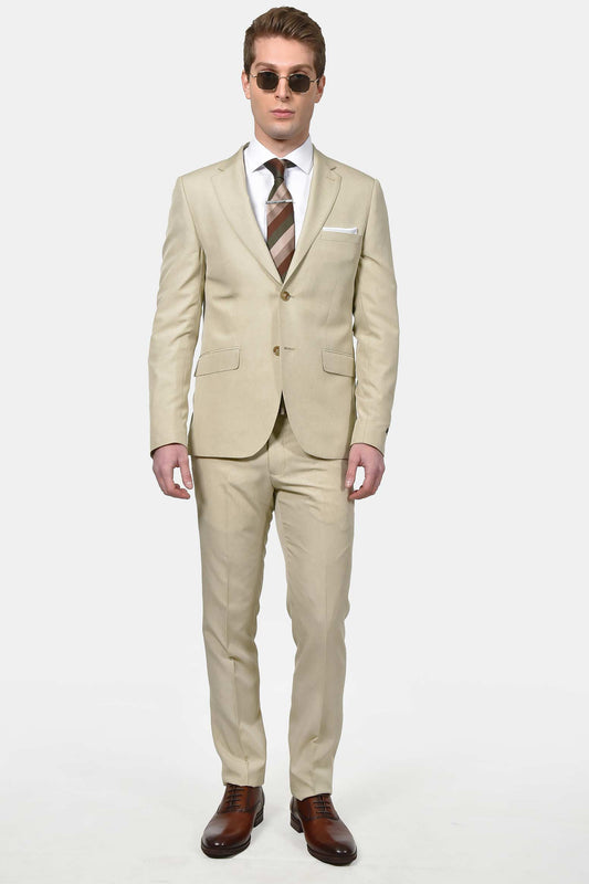 ανδρικό-κοστούμι-classic-line-με-κομψή-καθαρή-γραμμή-για-επίσημες-εμφανίσεις