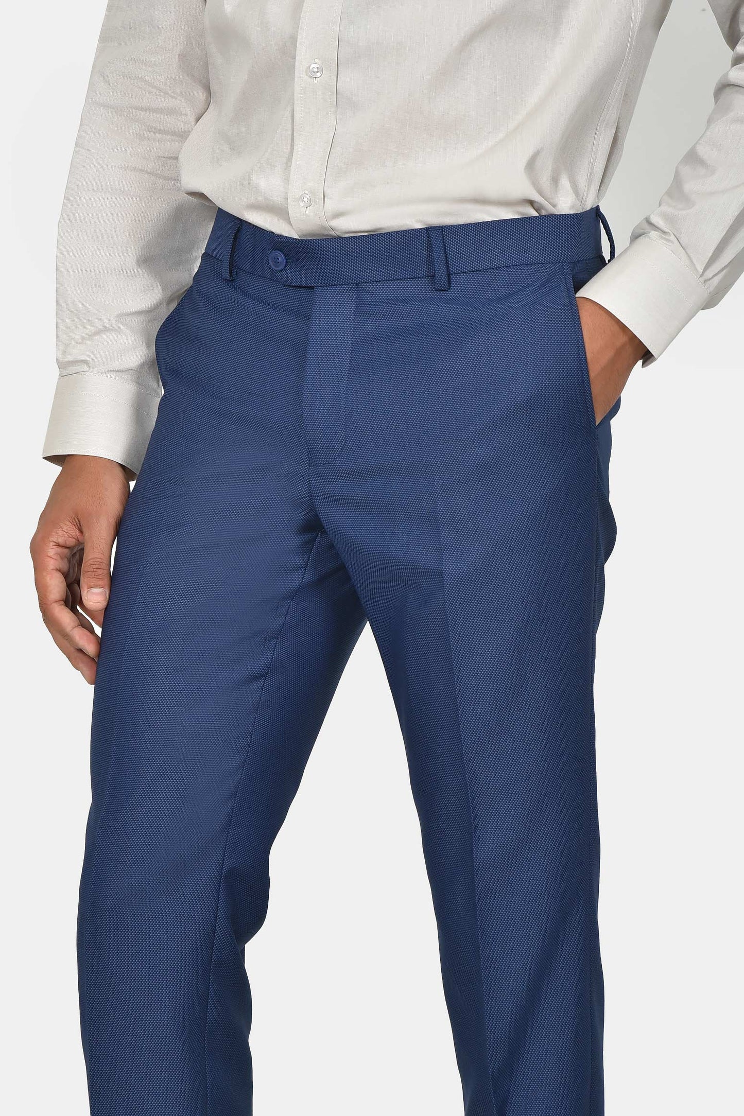 ανδρικό-κοστούμι-slim-fit-με-γιλέκο-για-κομψές-&-ολοκληρωμένες-εμφανίσεις