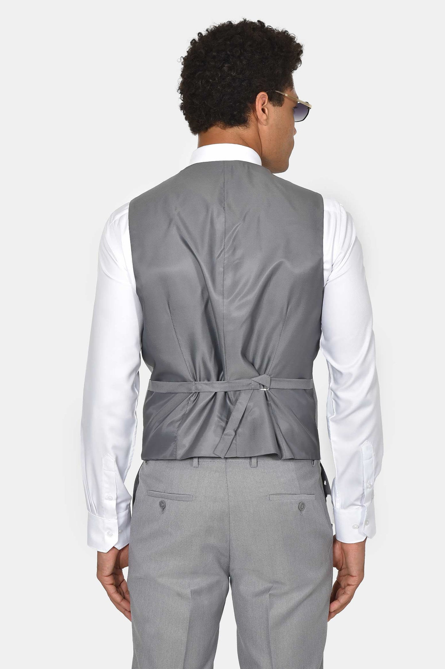 ανδρικό-κοστούμι-slim-fit-με-γιλέκο-για-κομψές-&-ολοκληρωμένες-εμφανίσεις