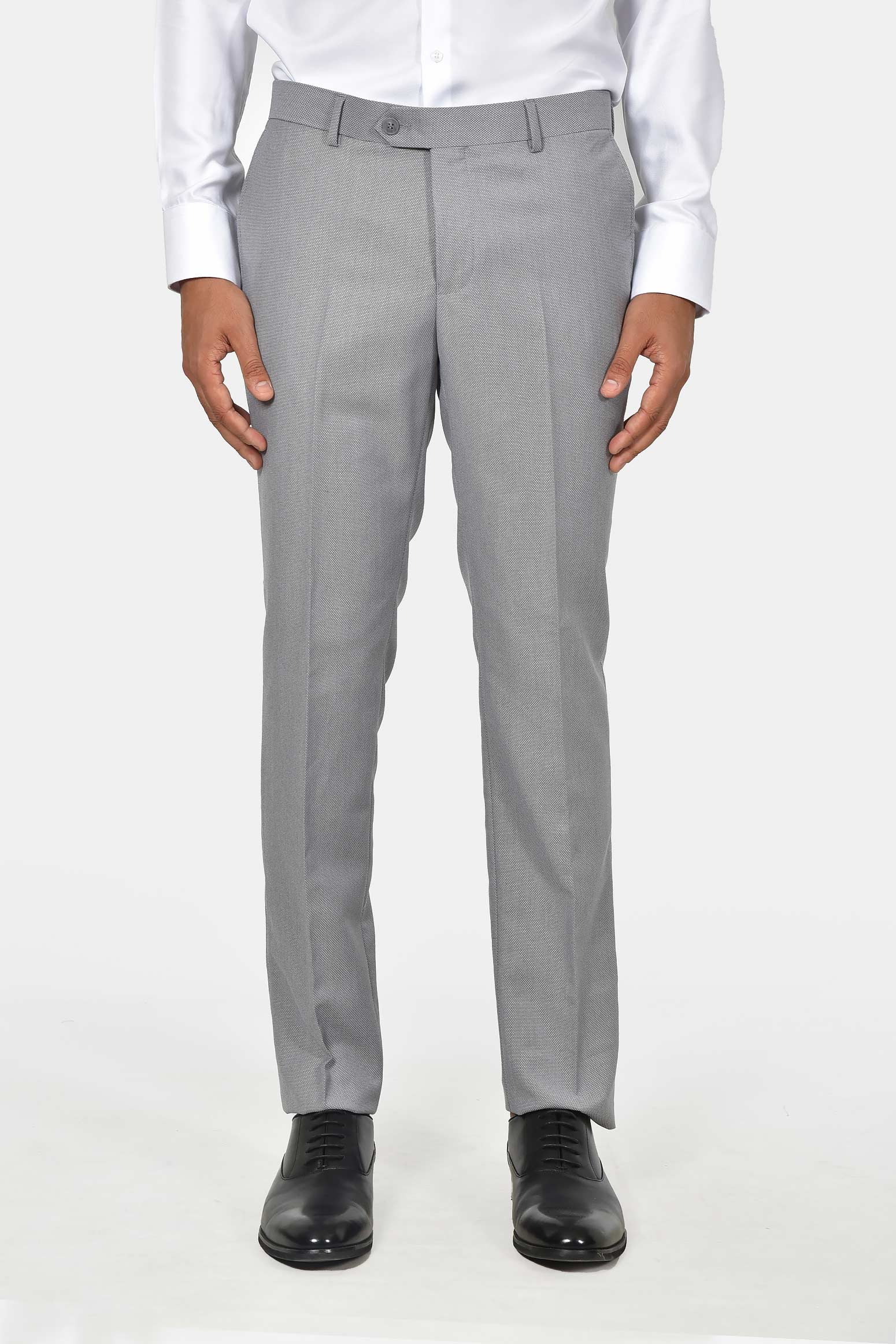 ανδρικό-κοστούμι-slim-fit-με-γιλέκο-για-κομψές-&-ολοκληρωμένες-εμφανίσεις