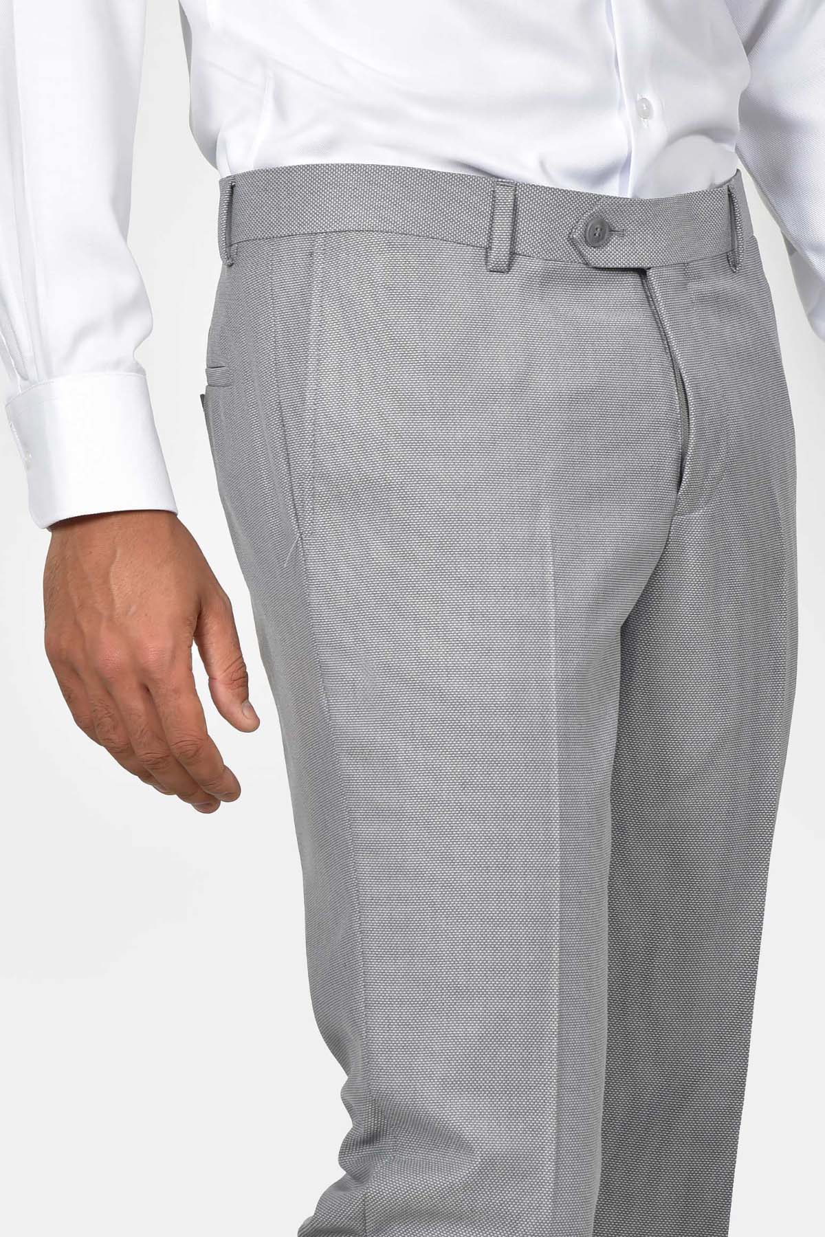 ανδρικό-κοστούμι-slim-fit-με-γιλέκο-για-κομψές-&-ολοκληρωμένες-εμφανίσεις