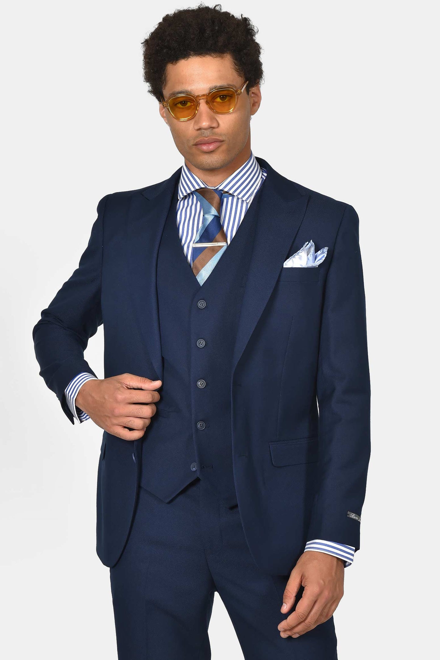 ανδρικό-κοστούμι-slim-fit-με-γιλέκο-για-κομψές-&-ολοκληρωμένες-εμφανίσεις