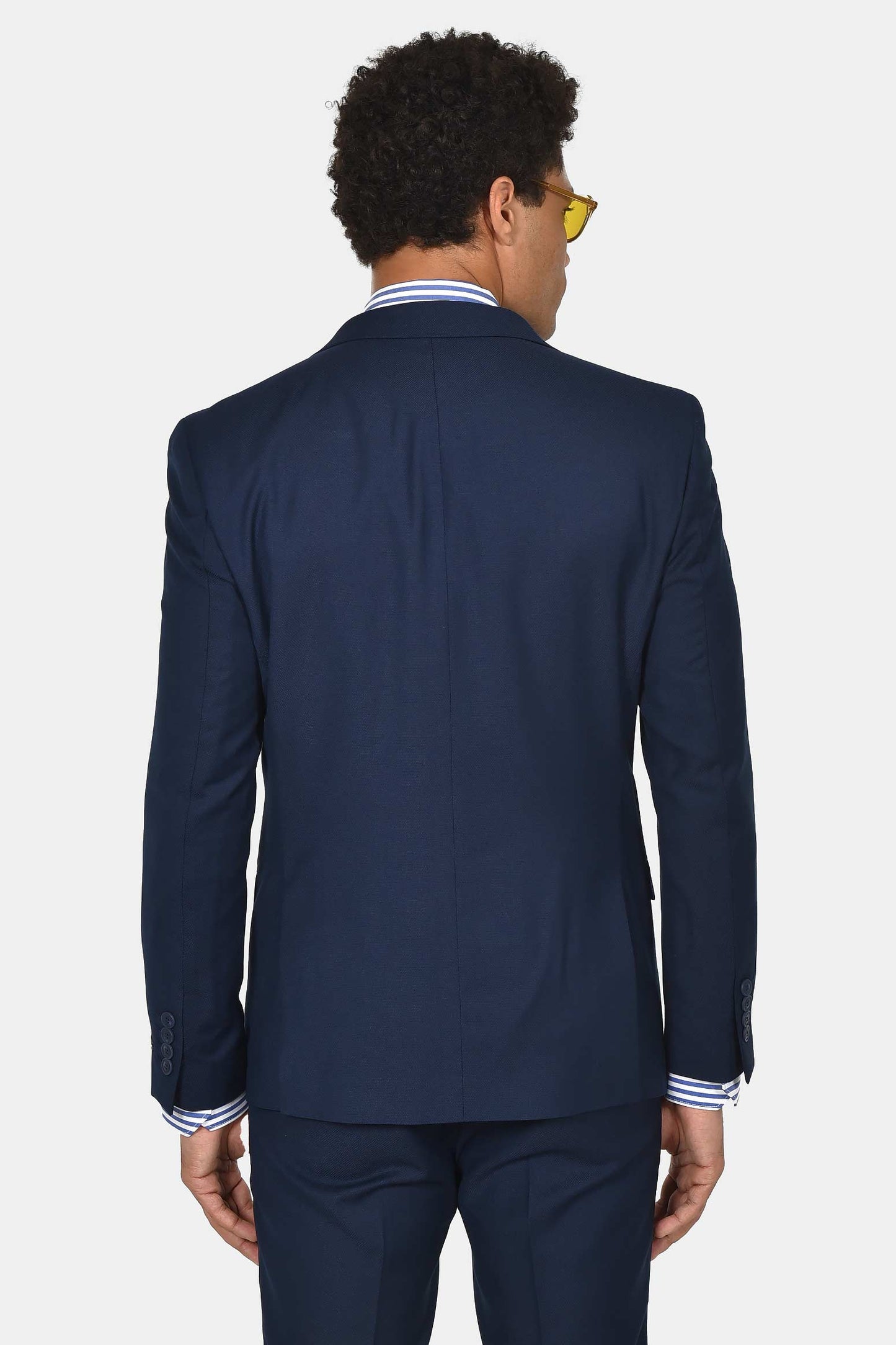 ανδρικό-κοστούμι-slim-fit-με-γιλέκο-για-κομψές-&-ολοκληρωμένες-εμφανίσεις