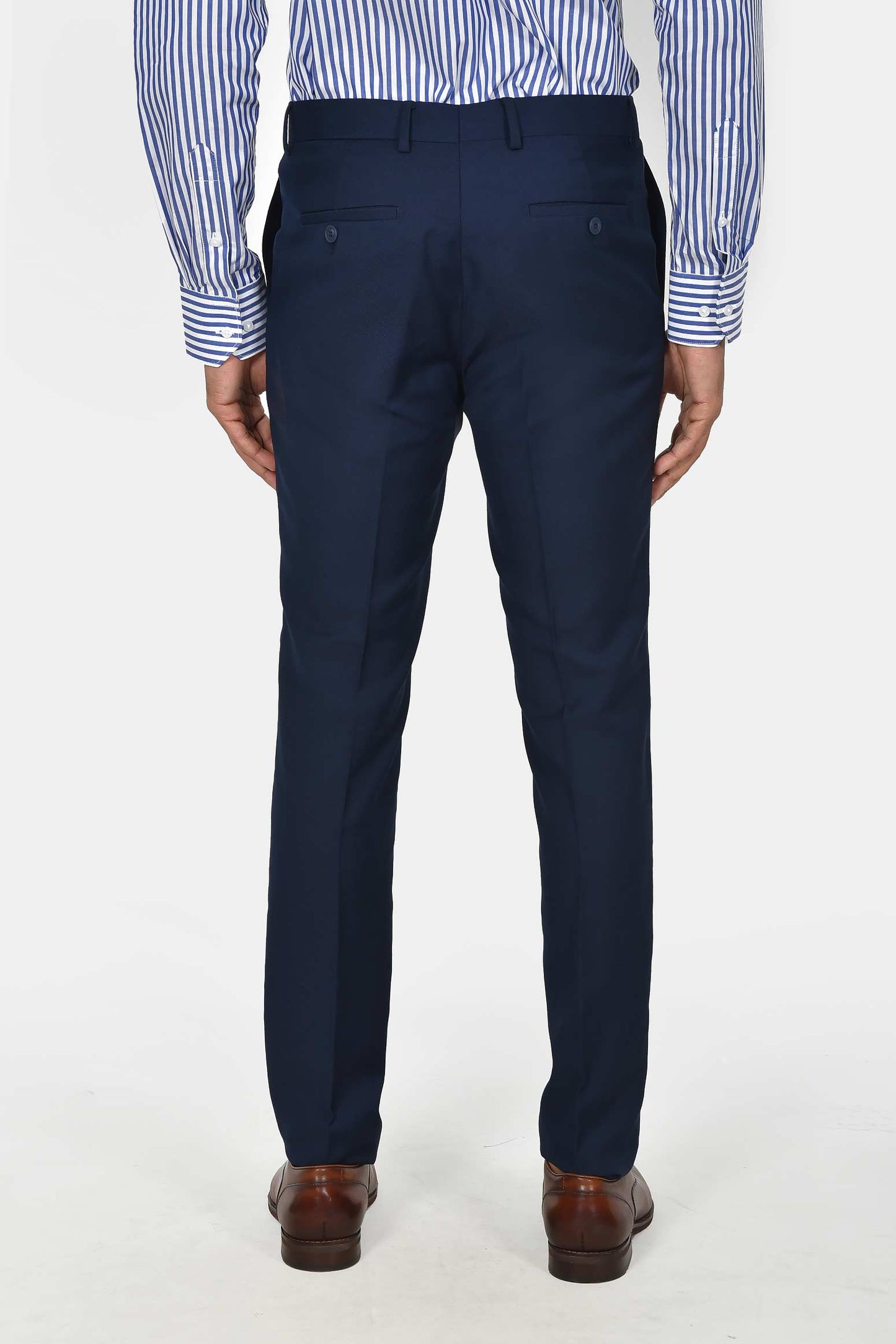 ανδρικό-κοστούμι-slim-fit-με-γιλέκο-για-κομψές-&-ολοκληρωμένες-εμφανίσεις