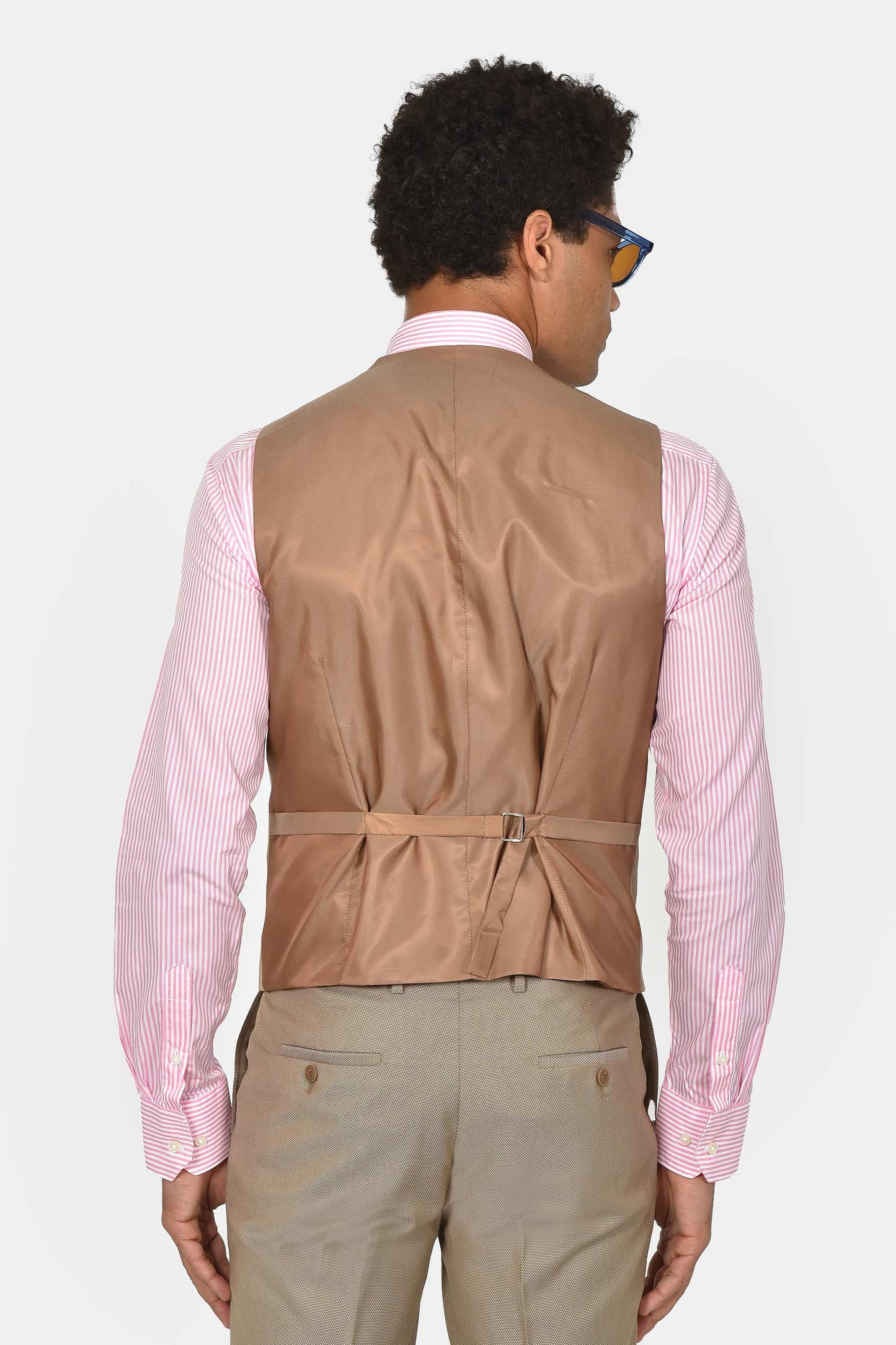 ανδρικό-κοστούμι-slim-fit-με-γιλέκο-για-κομψές-&-ολοκληρωμένες-εμφανίσεις