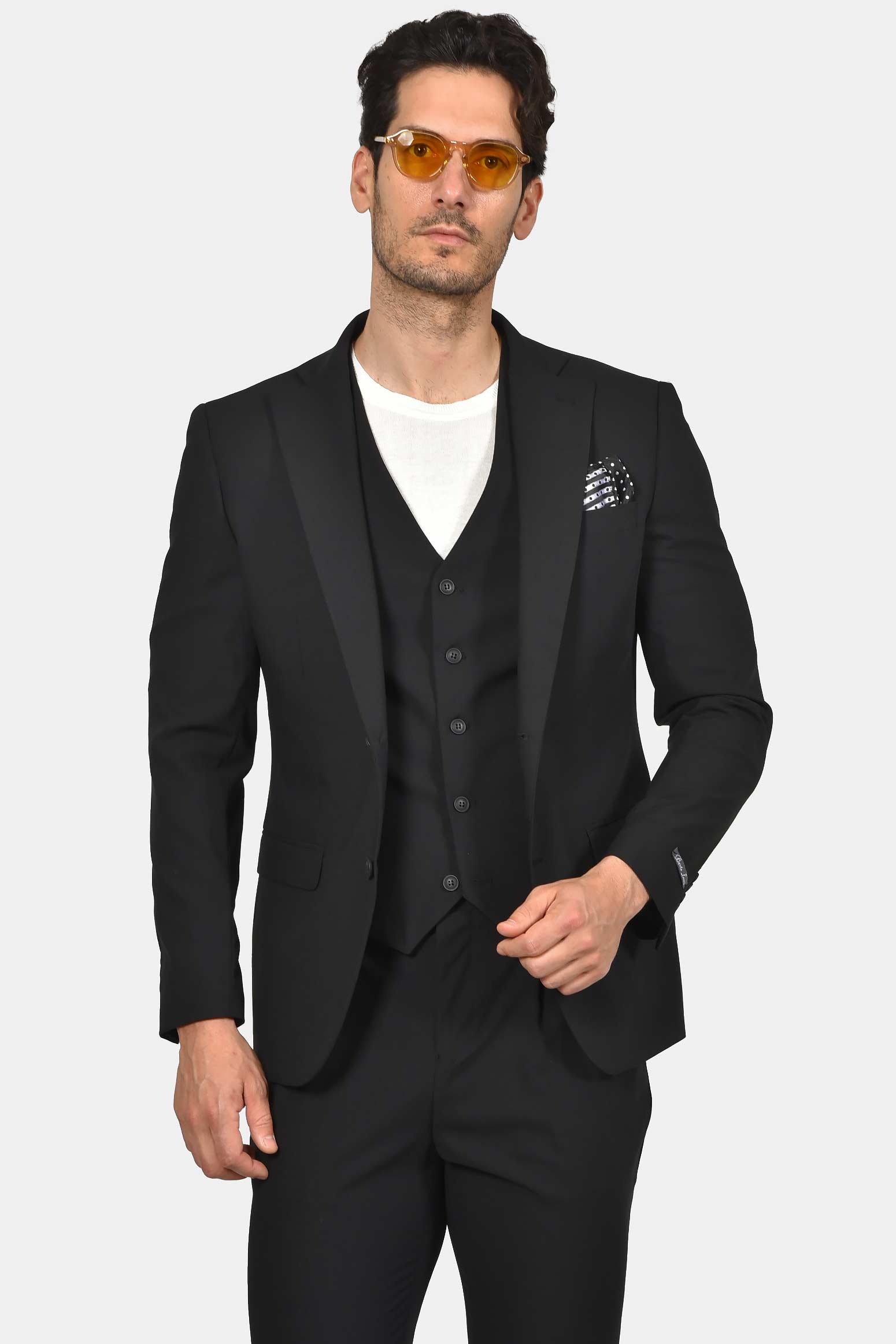 ανδρικό-κοστούμι-με-γιλέκο-slim-fit-classic-line-mix-wool-με-κομψή-tailored-εφαρμογή