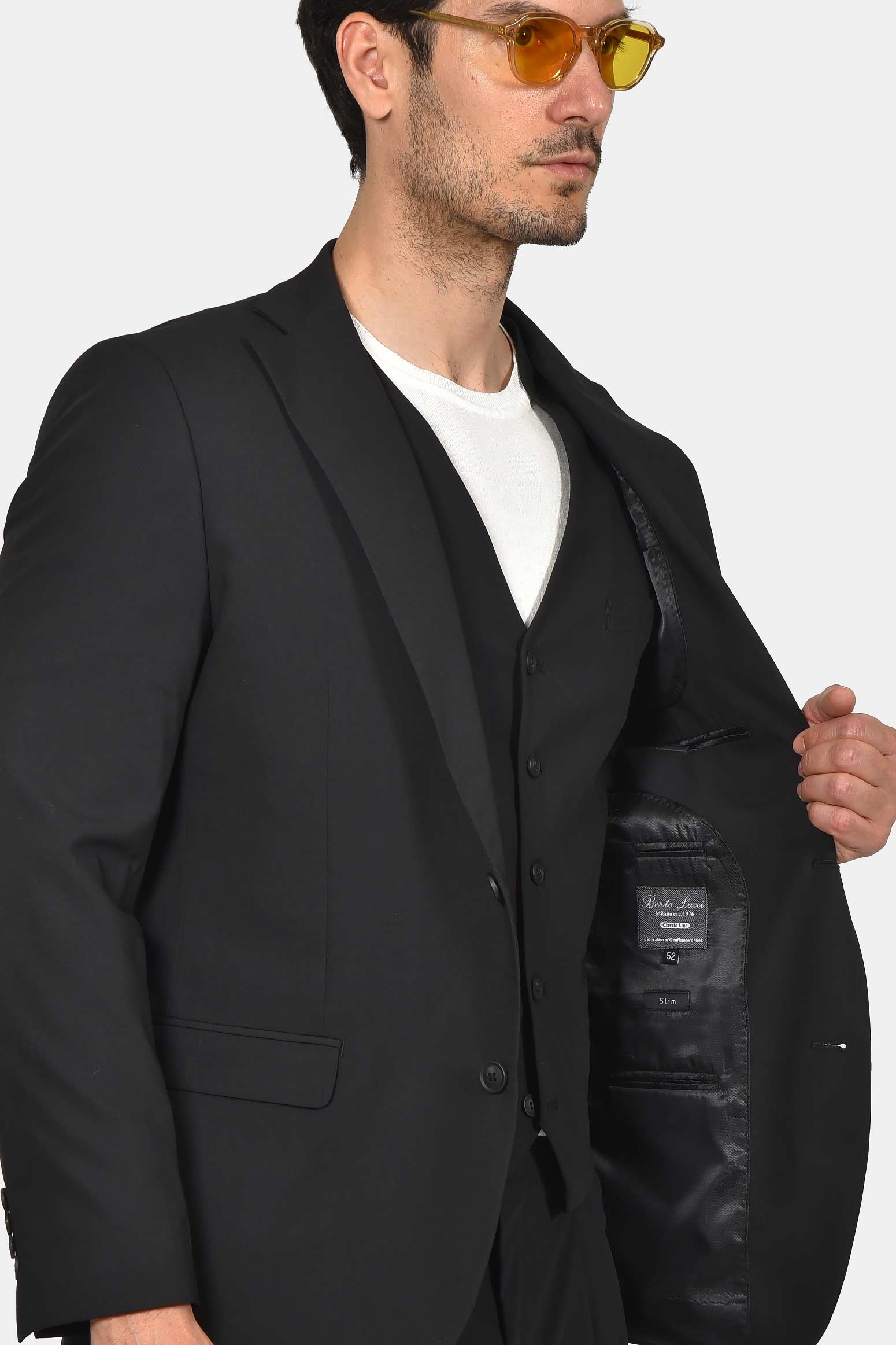ανδρικό-κοστούμι-με-γιλέκο-slim-fit-classic-line-mix-wool-με-κομψή-tailored-εφαρμογή