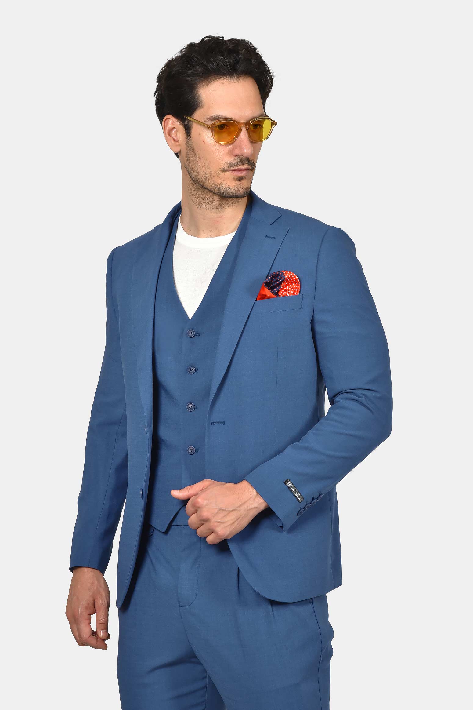 ανδρικό-κοστούμι-με-γιλέκο-slim-fit-classic-line-mix-wool-με-κομψή-tailored-εφαρμογή