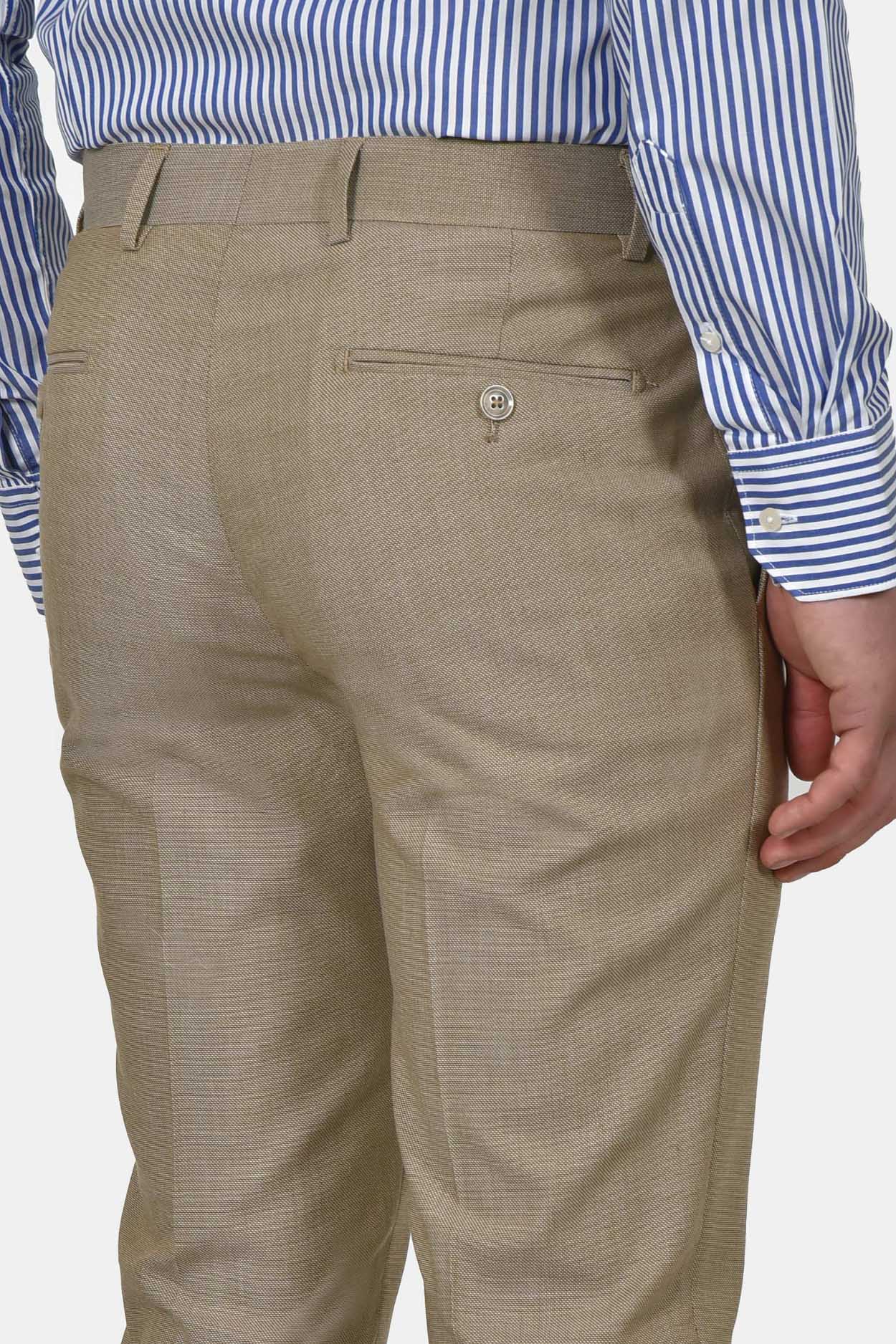 ανδρικό-κοστούμι-slim-fit-με-ελαστική-άνεση-και-κομψή-γραμμή