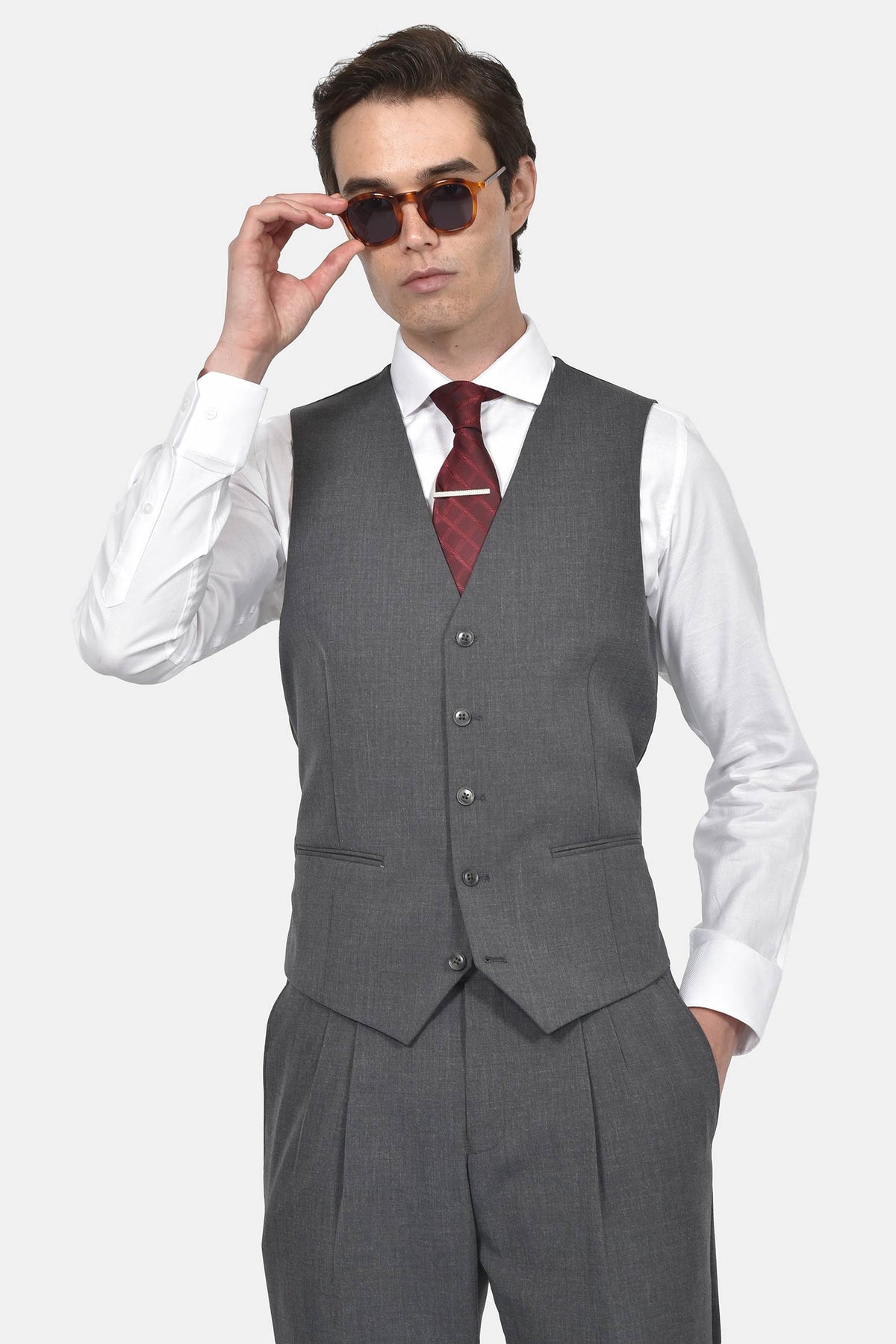 ανδρικό-κοστούμι-με-γιλέκο-slim-fit-με-κλασικό-πέτο-&-τσέπες-με-καπάκι-για-κομψές-εμφανίσεις