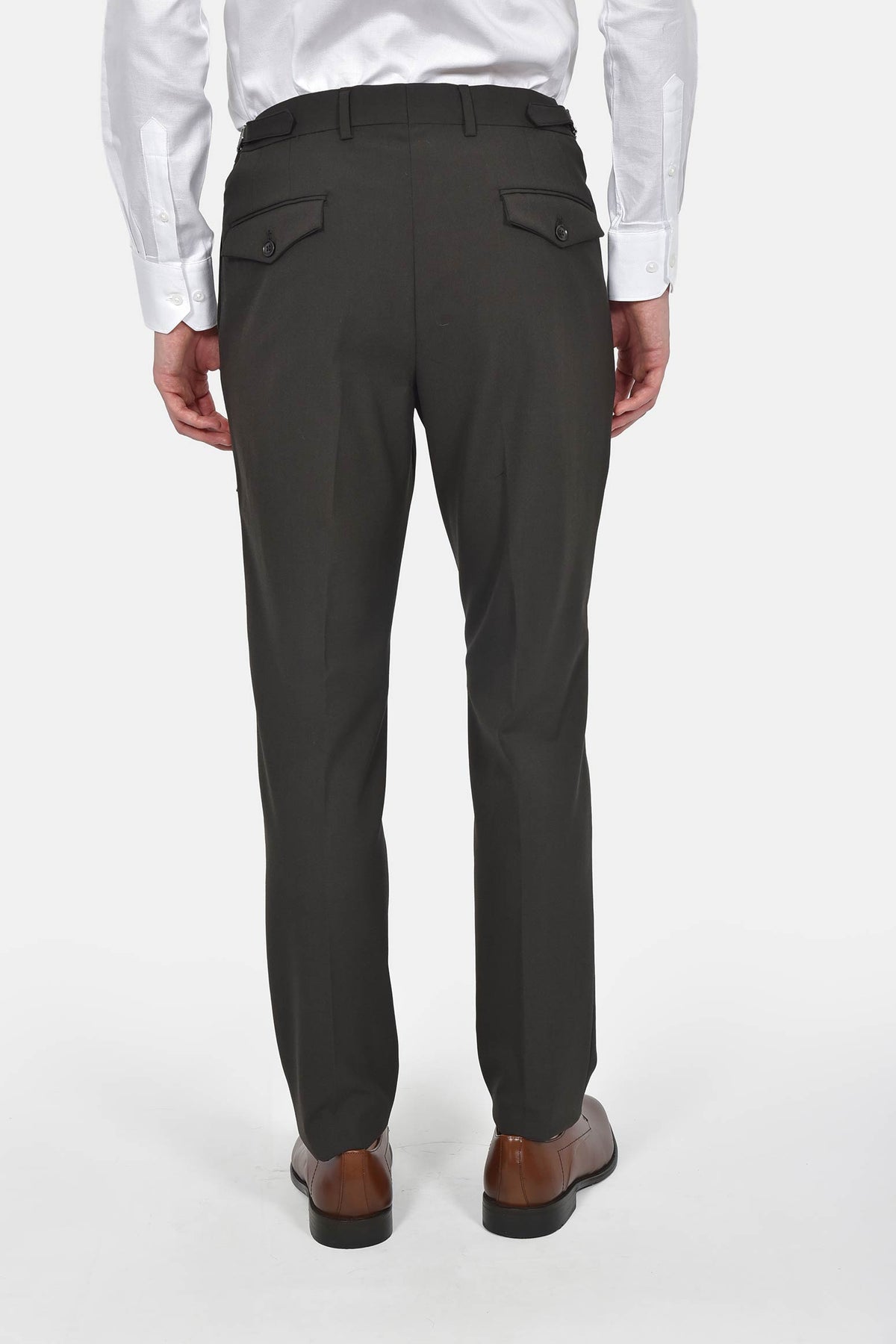 ανδρικό-κοστούμι-με-γιλέκο-slim-fit-με-κλασικό-πέτο-&-τσέπες-με-καπάκι-για-κομψές-εμφανίσεις