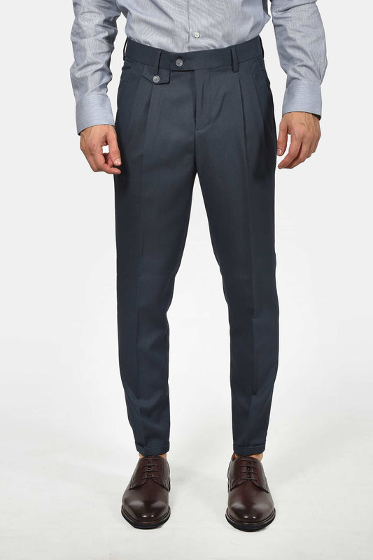 ανδρικό-επίσημο-παντελόνι-με-πιέτα-και-ρεβέρ