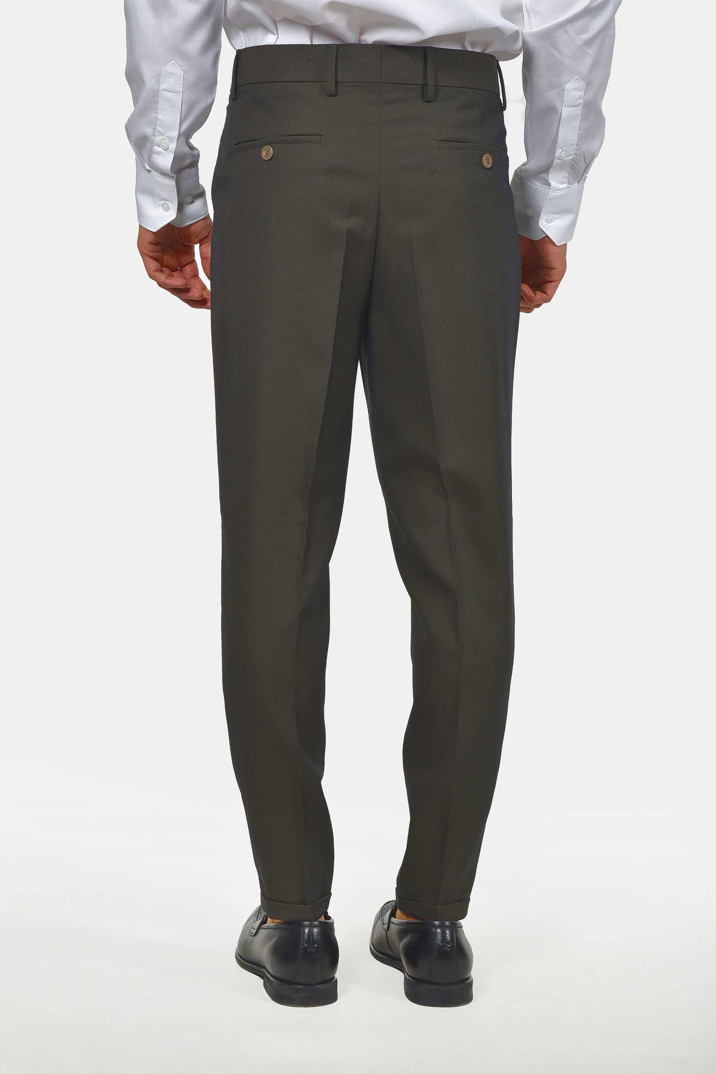 ανδρικό-επίσημο-παντελόνι-με-πιέτα-και-ρεβέρ