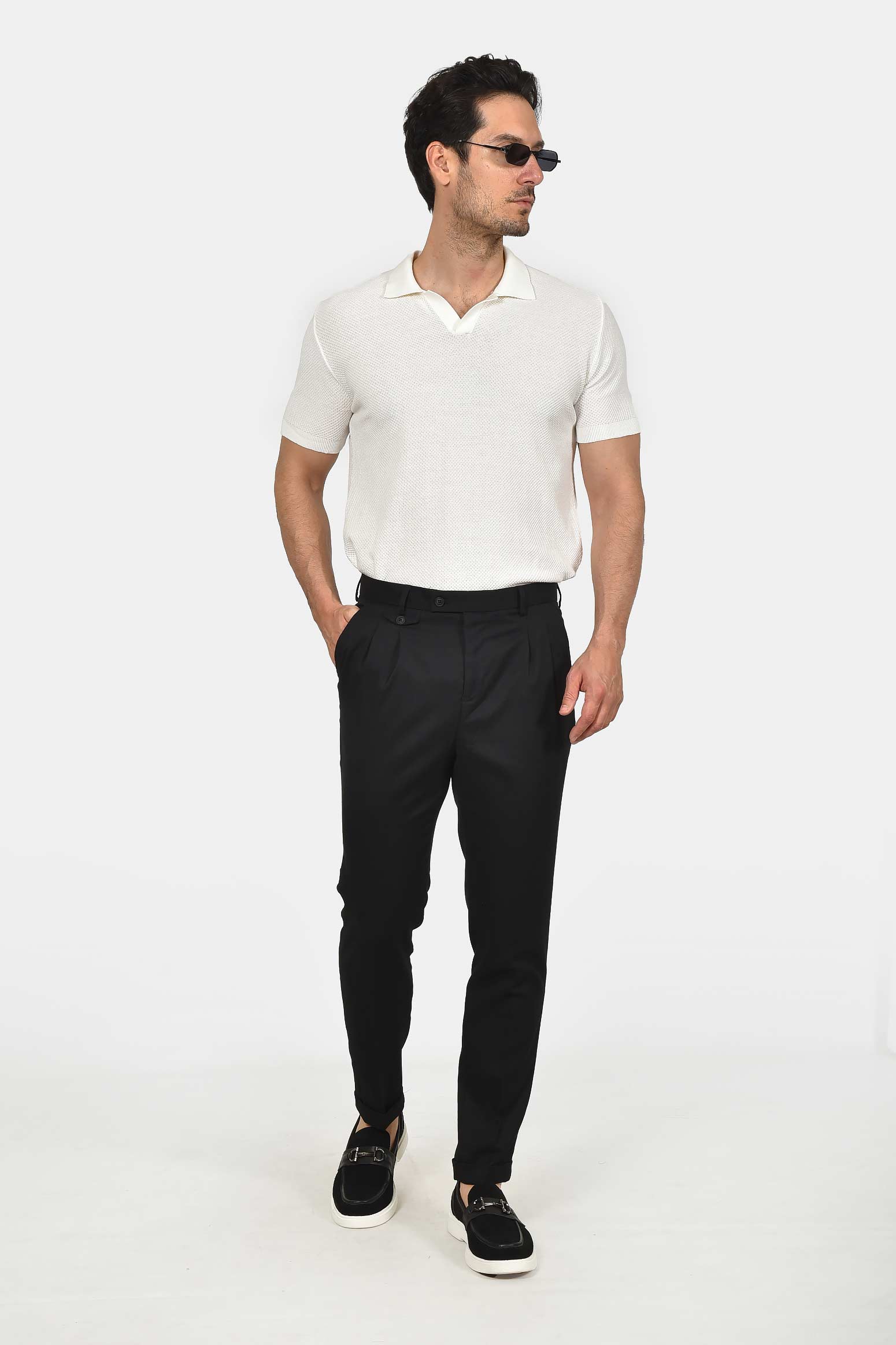 ανδρικό-επίσημο-παντελόνι-slim-fit-με-πιέτες-&-τσάκιση-για-κομψή-εμφάνιση 
