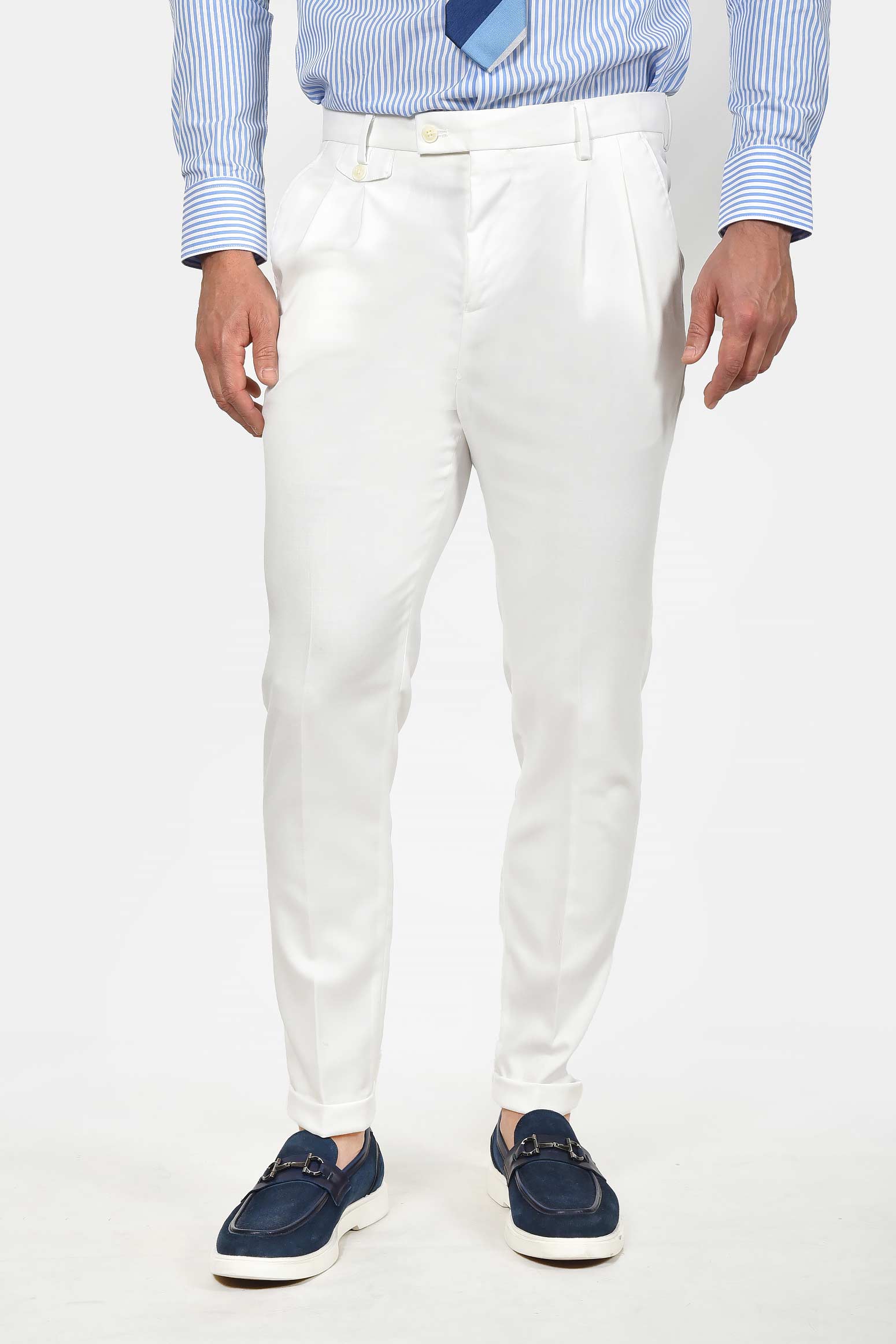 ανδρικό-επίσημο-παντελόνι-slim-fit-με-πιέτες-&-τσάκιση-για-κομψή-εμφάνιση 