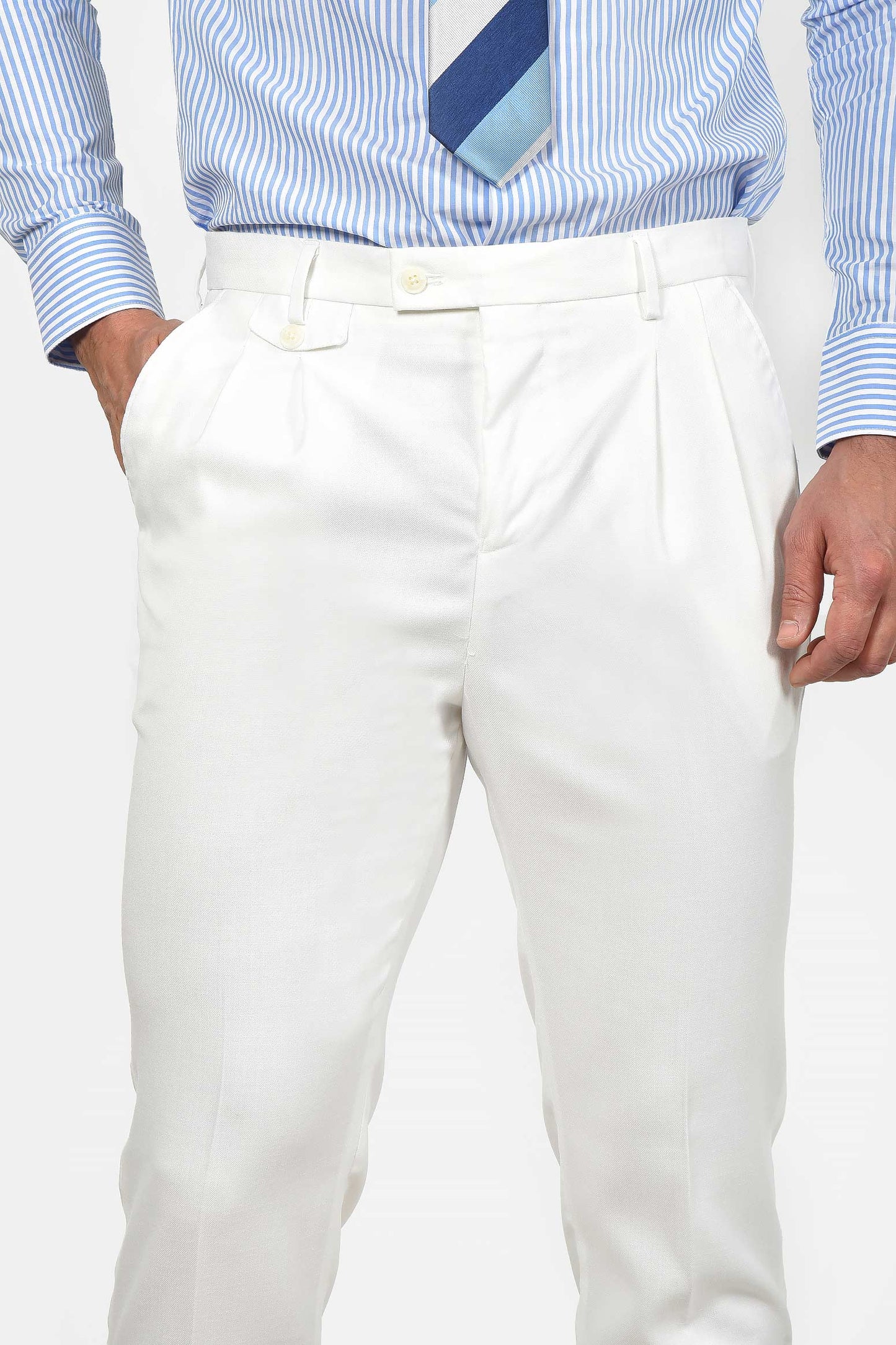 ανδρικό-επίσημο-παντελόνι-slim-fit-με-πιέτες-&-τσάκιση-για-κομψή-εμφάνιση 