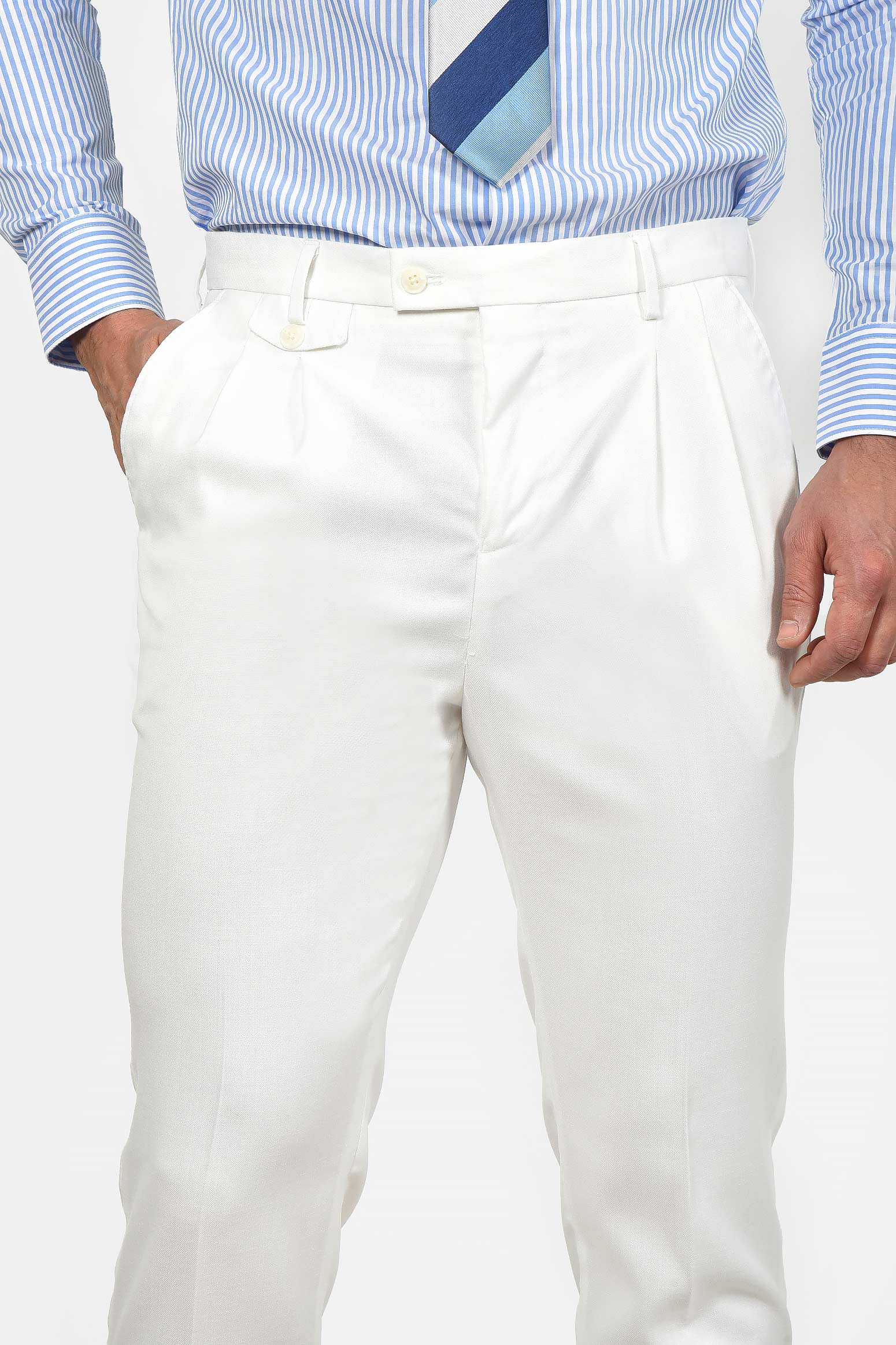 ανδρικό-επίσημο-παντελόνι-slim-fit-με-πιέτες-&-τσάκιση-για-κομψή-εμφάνιση 
