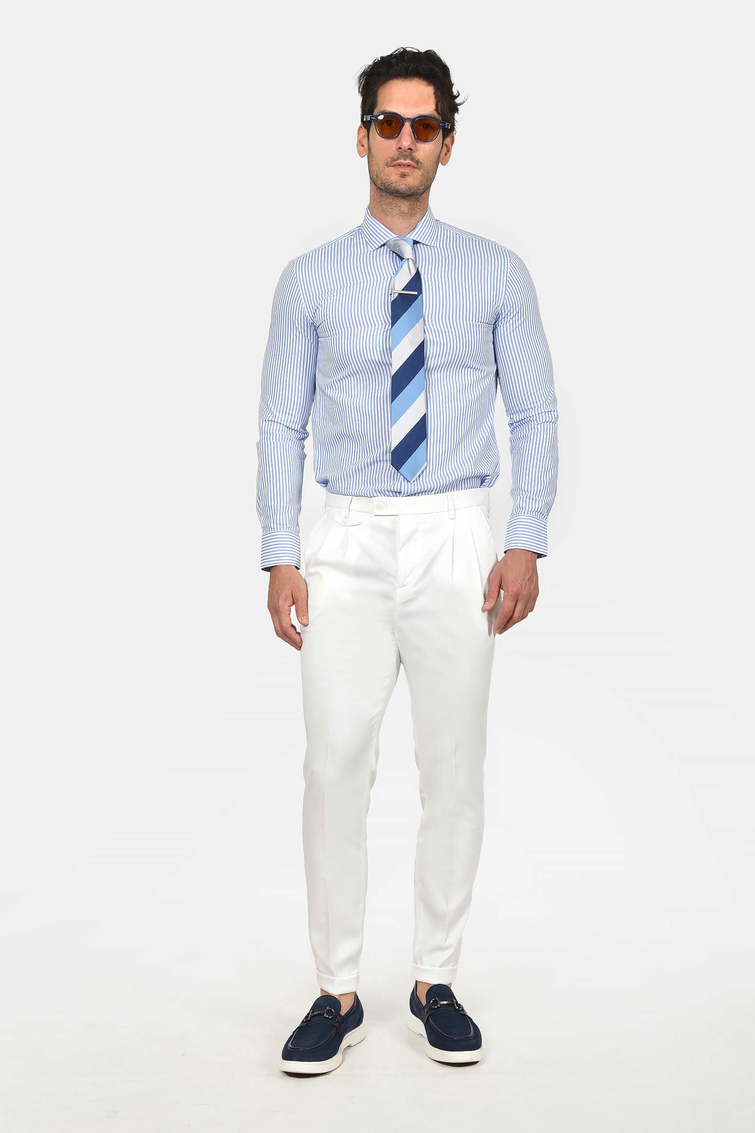 ανδρικό-επίσημο-παντελόνι-slim-fit-με-πιέτες-&-τσάκιση-για-κομψή-εμφάνιση 