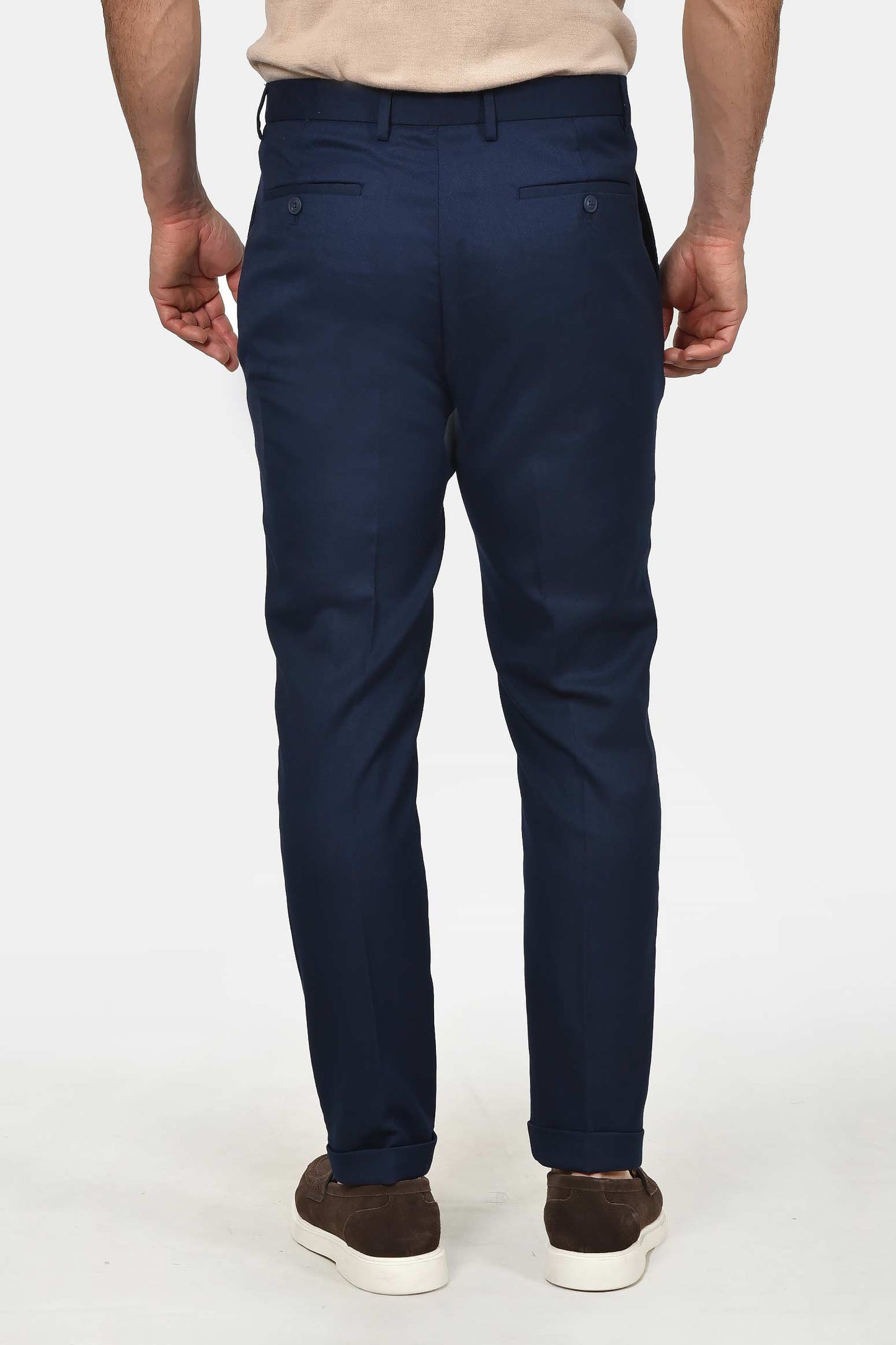 ανδρικό-επίσημο-παντελόνι-slim-fit-με-πιέτες-&-τσάκιση-για-κομψή-εμφάνιση 