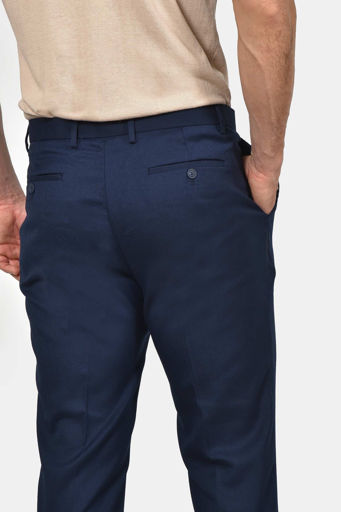 ανδρικό-επίσημο-παντελόνι-slim-fit-με-πιέτες-&-τσάκιση-για-κομψή-εμφάνιση 