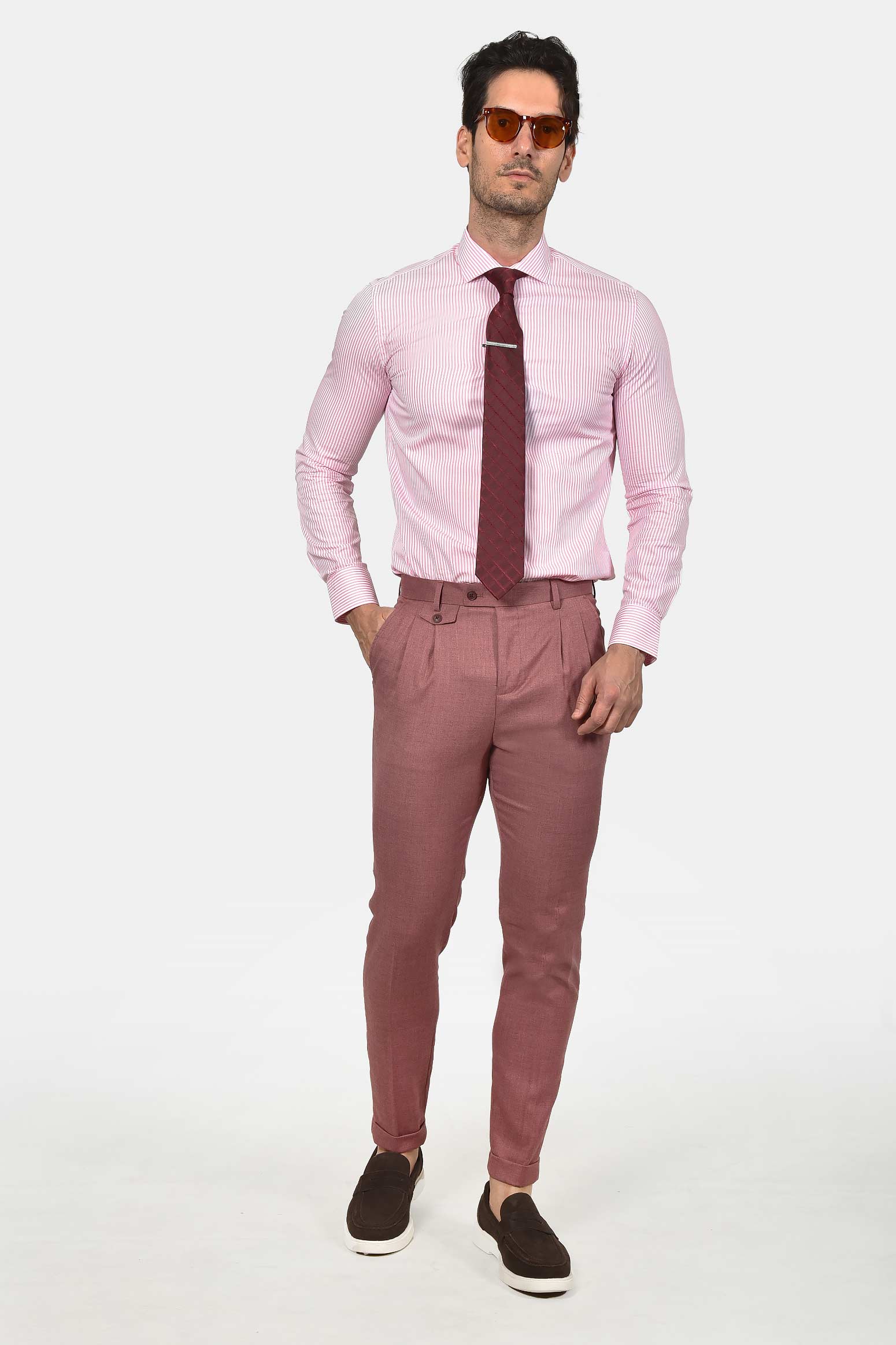 ανδρικό-επίσημο-παντελόνι-slim-fit-με-πιέτες-&-τσάκιση-για-κομψή-εμφάνιση 