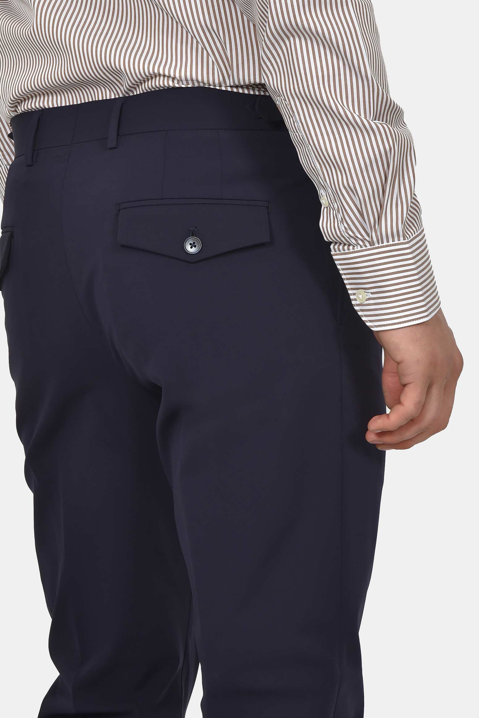 ανδρικό-επίσημο-παντελόνι-slim-fit-με-πιέτα-και-ελαστική-άνεση