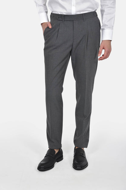 Ανδρικό Παντελόνι Με Πιέτα Slim Fit Με Πλαϊνή Αγκράφα Ρύθμισης Για Κομψές Εμφανίσεις