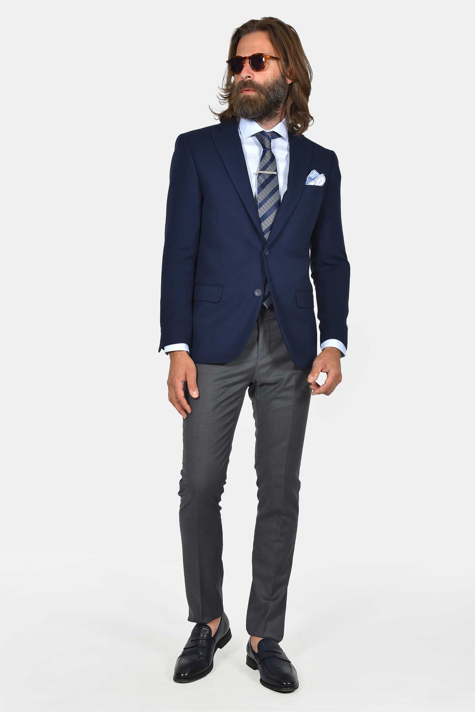 ανδρικό-σακάκι-slim-fit-μοντέρνα-κομψότητα-με-διαχρονικό-ύφος