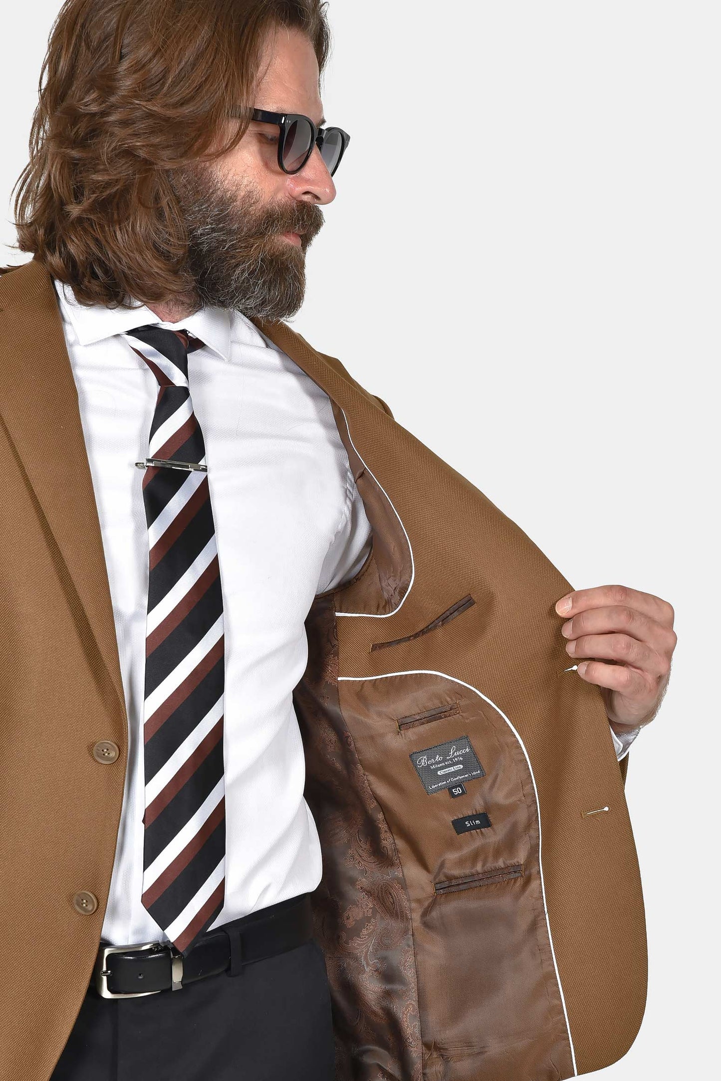 ανδρικό-σακάκι-slim-fit-μοντέρνα-κομψότητα-με-διαχρονικό-ύφος