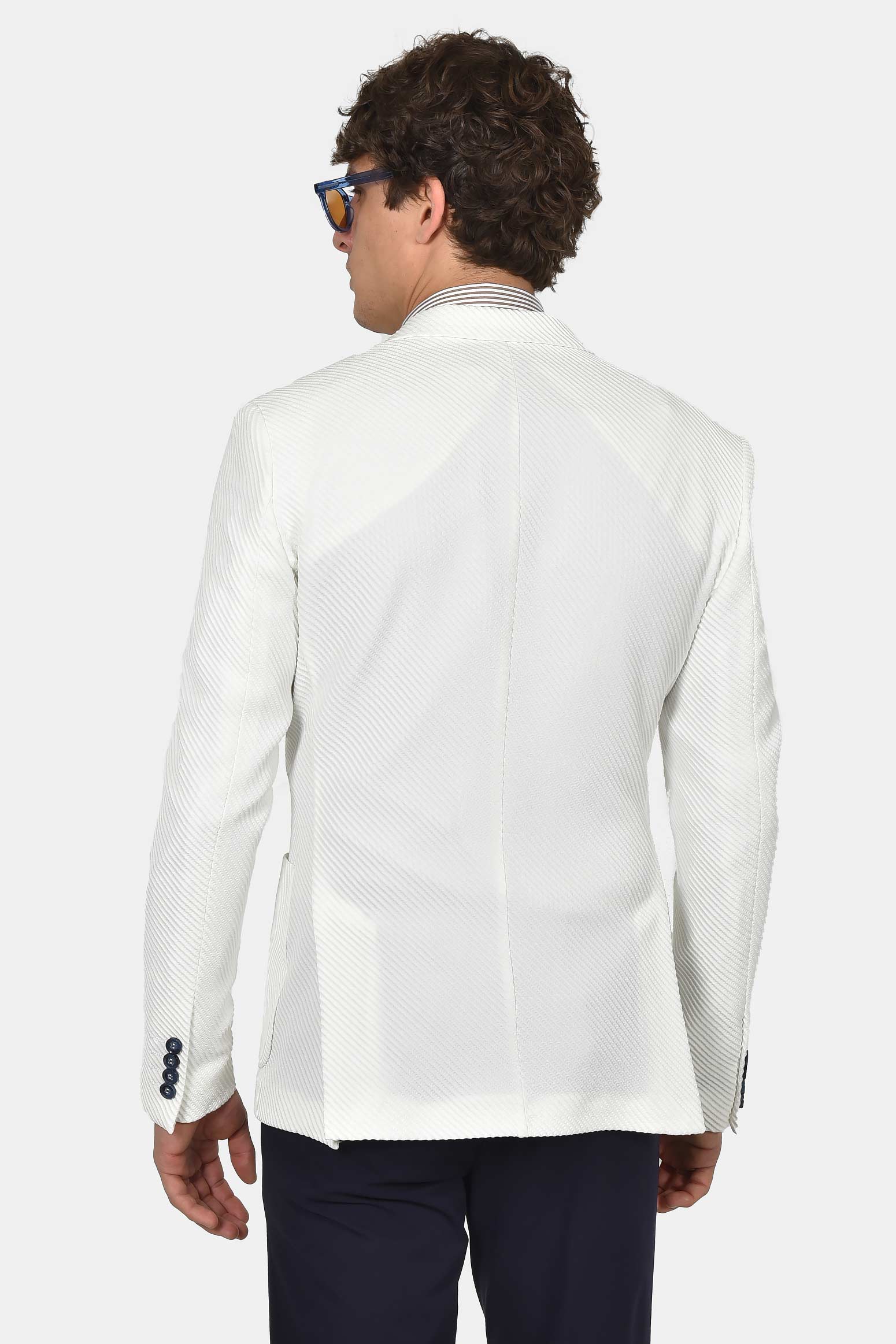 ανδρικό-σταυρωτό-σακάκι-normal-fit-με-ελαστική-άνεση-και-κομψή-εφαρμογή