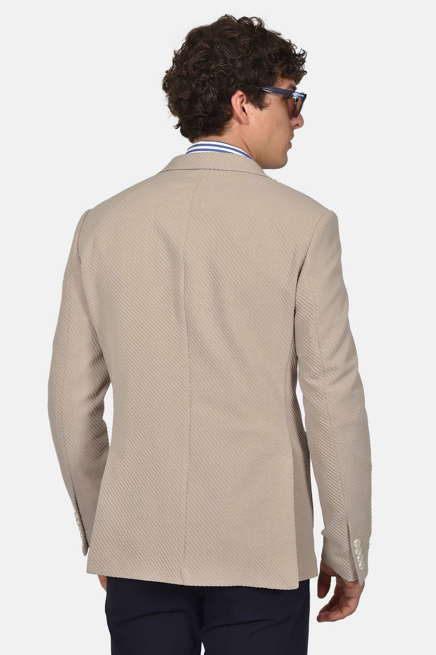 ανδρικό-σταυρωτό-σακάκι-normal-fit-με-ελαστική-άνεση-και-κομψή-εφαρμογή