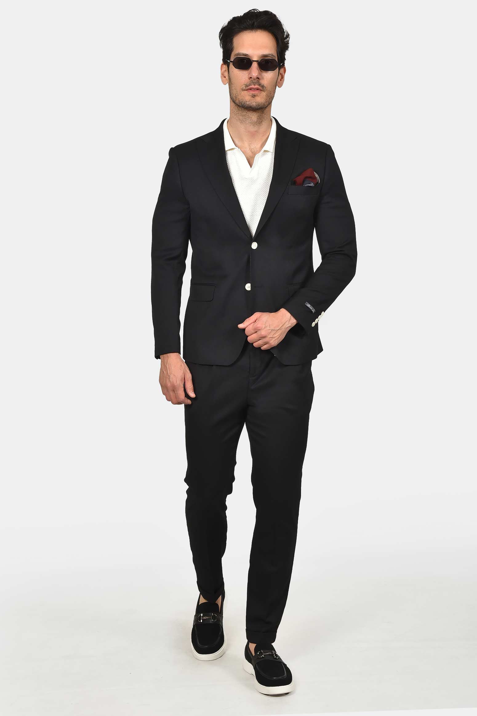 ανδρικό-σακάκι-slim-fit-classic-line-με-καθαρή-γραμμή-&-κομψή-εφαρμογή