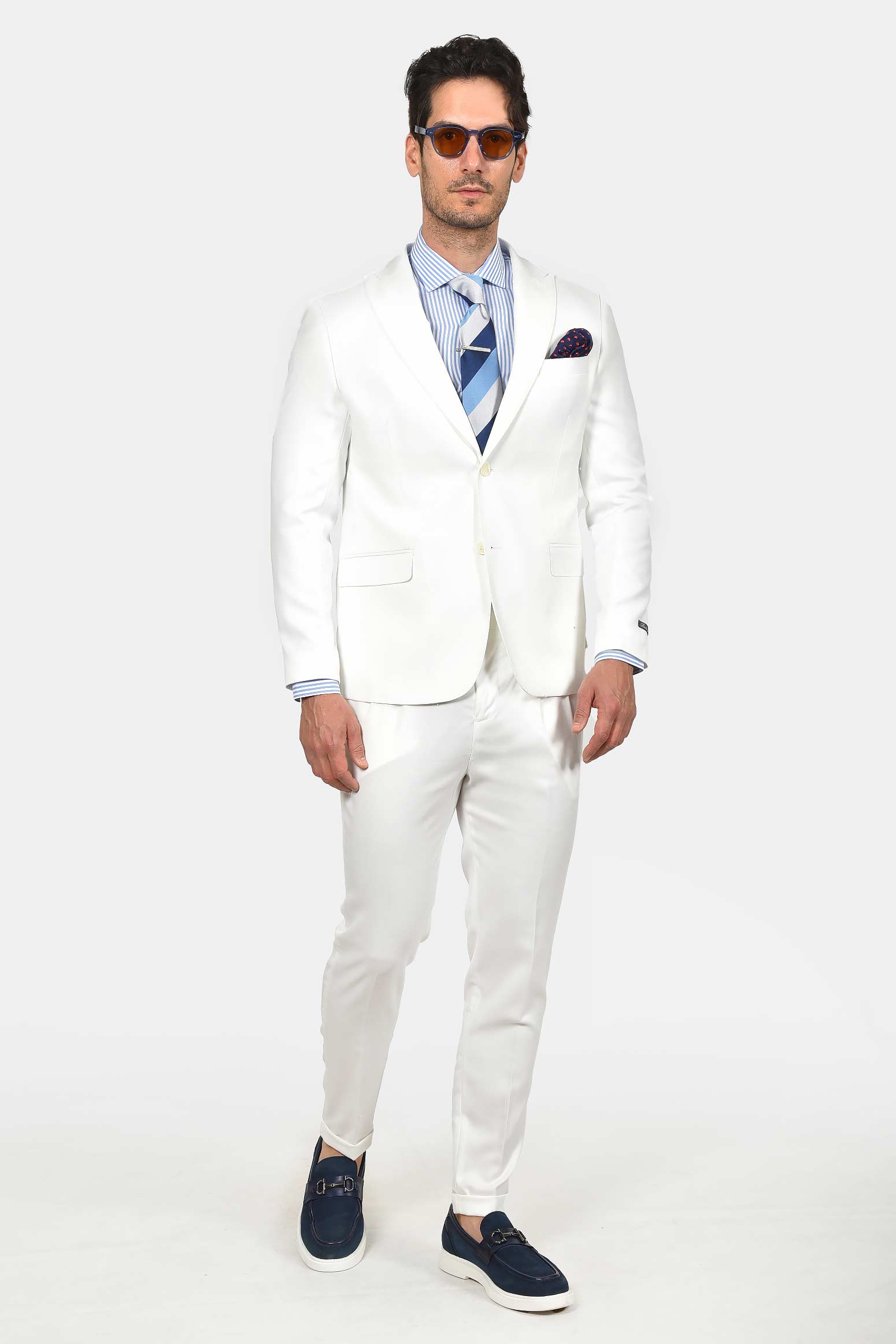 ανδρικό-σακάκι-slim-fit-classic-line-με-καθαρή-γραμμή-&-κομψή-εφαρμογή