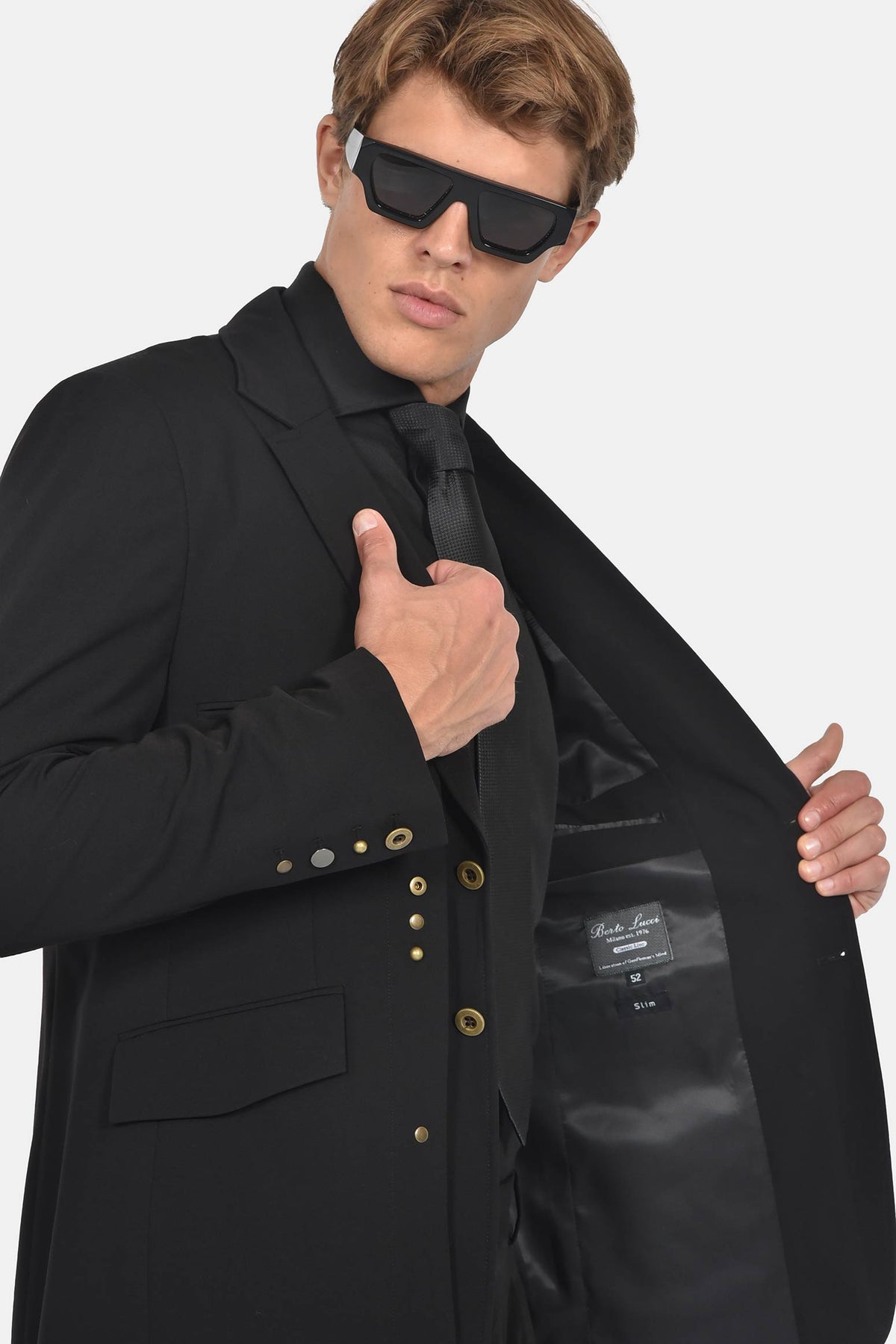 ανδρικό-σακάκι-slim-fit-με-statement-κουμπιά-για-τολμηρό-κομψό-look